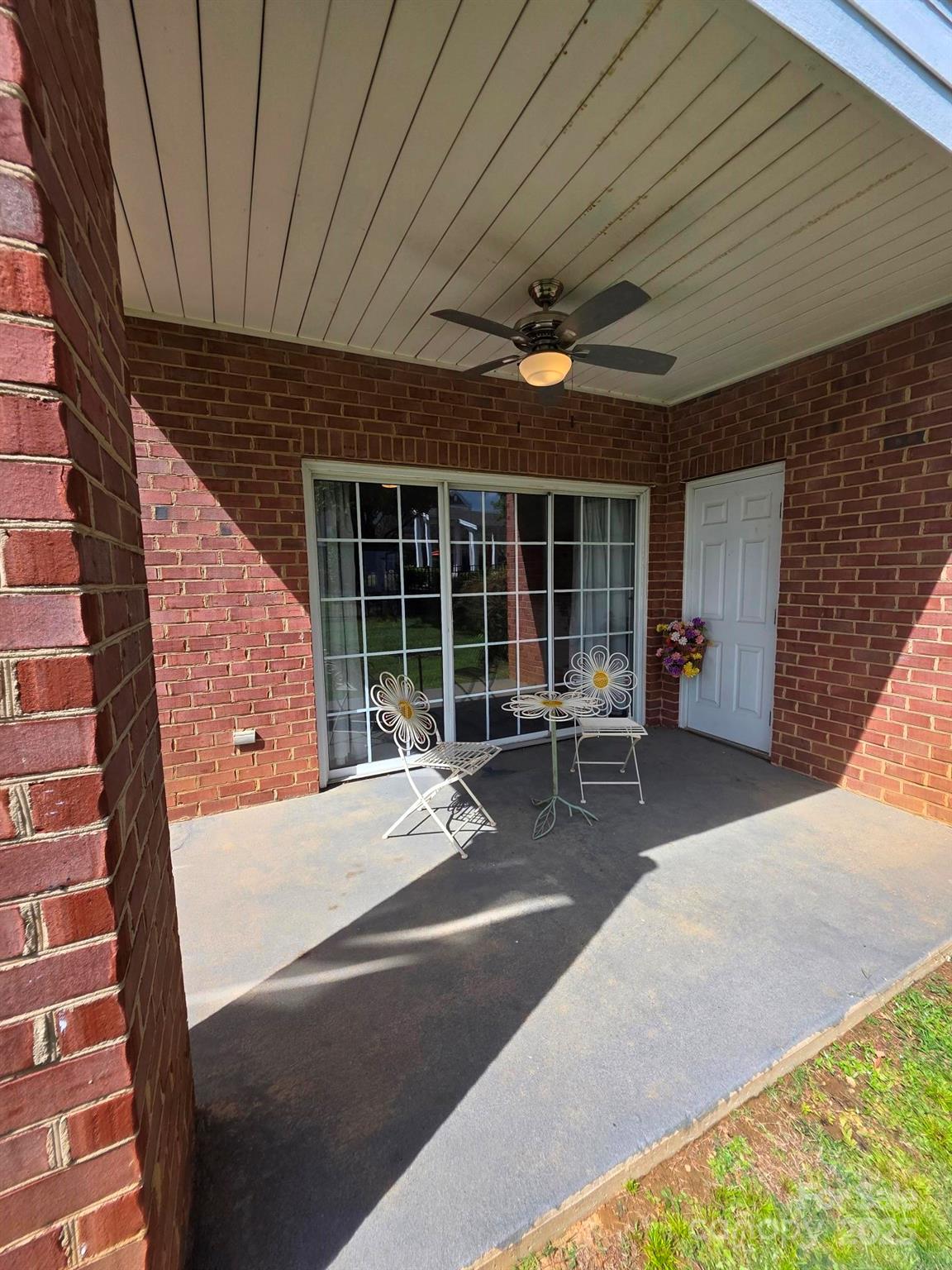 9016 Meadow Vista Drive — Charlotte
