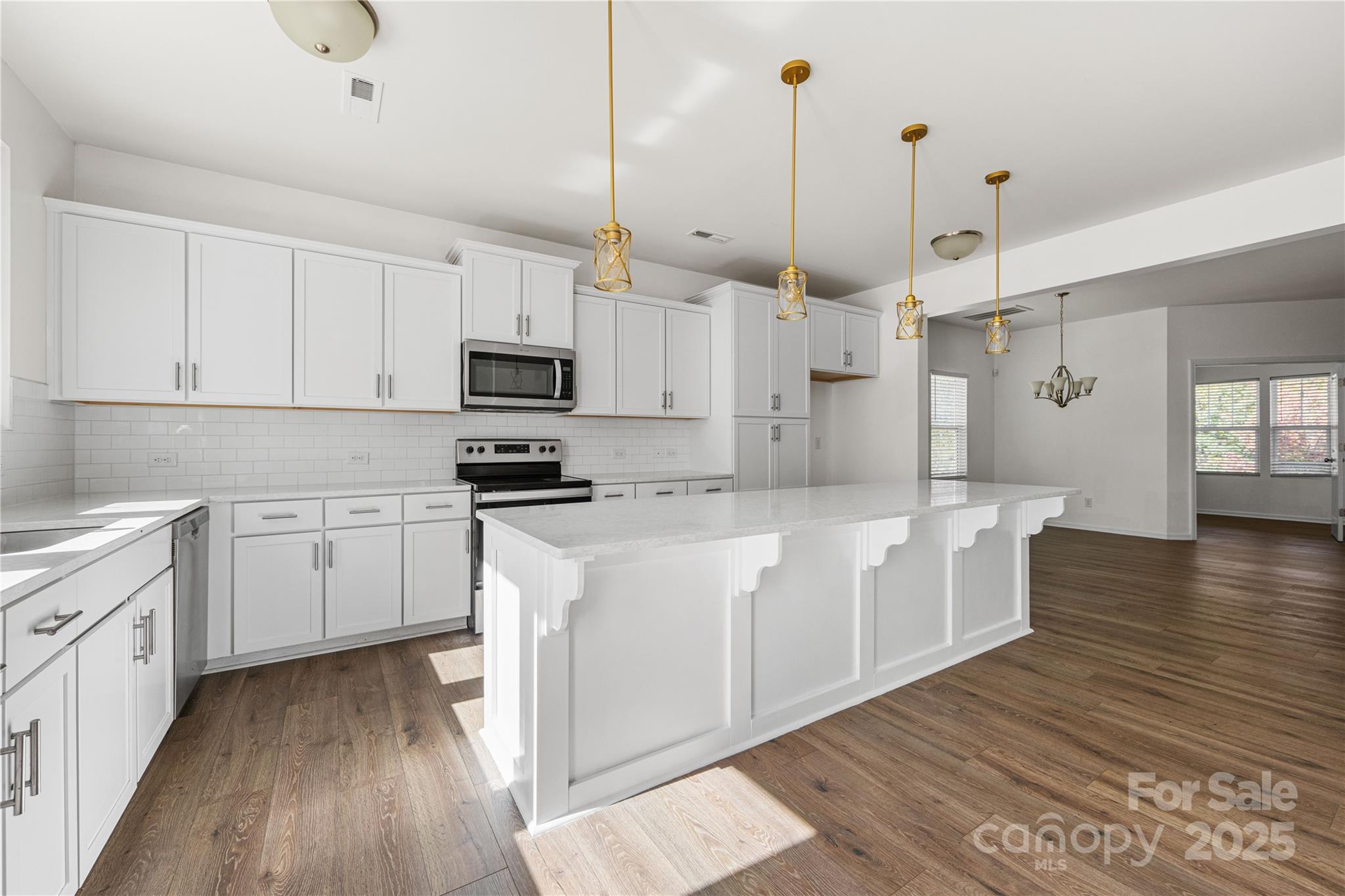 723 Yorkshire Drive — Albemarle