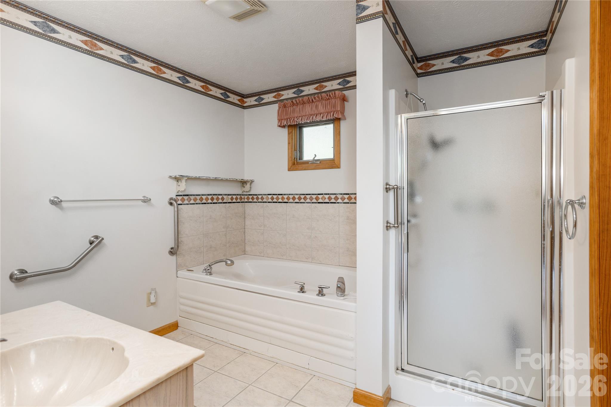 1510 Chestnut Gap Road — Hendersonville