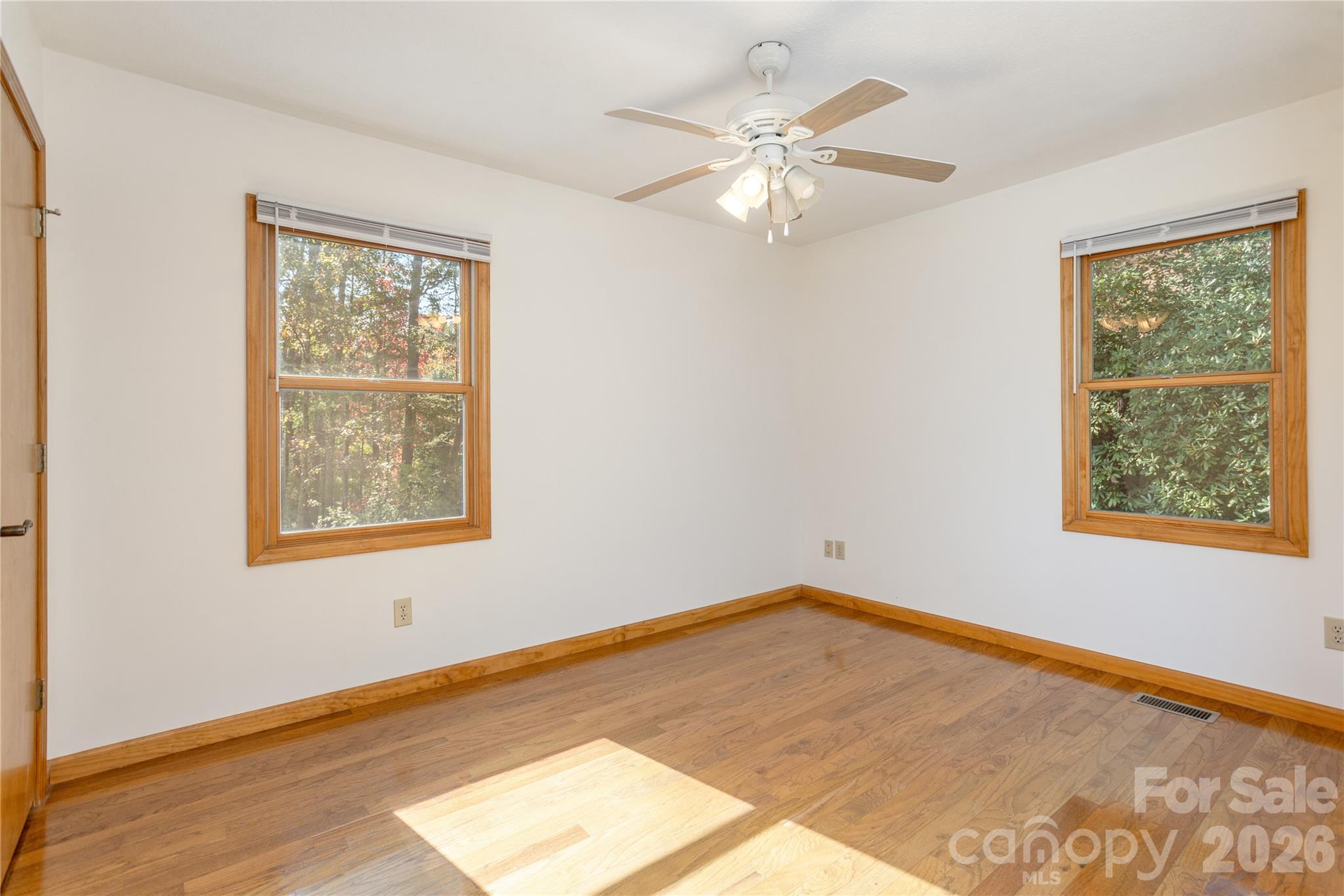 1510 Chestnut Gap Road — Hendersonville