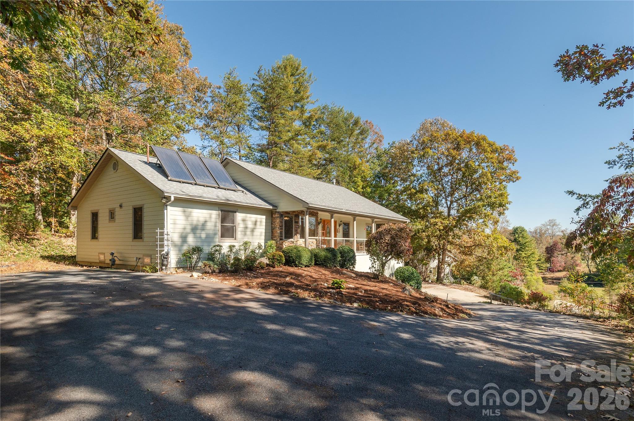 1510 Chestnut Gap Road — Hendersonville