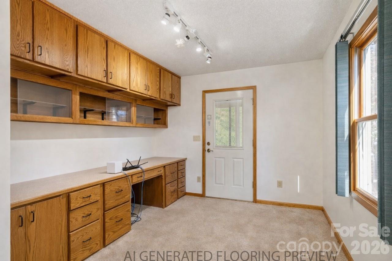 1510 Chestnut Gap Road — Hendersonville
