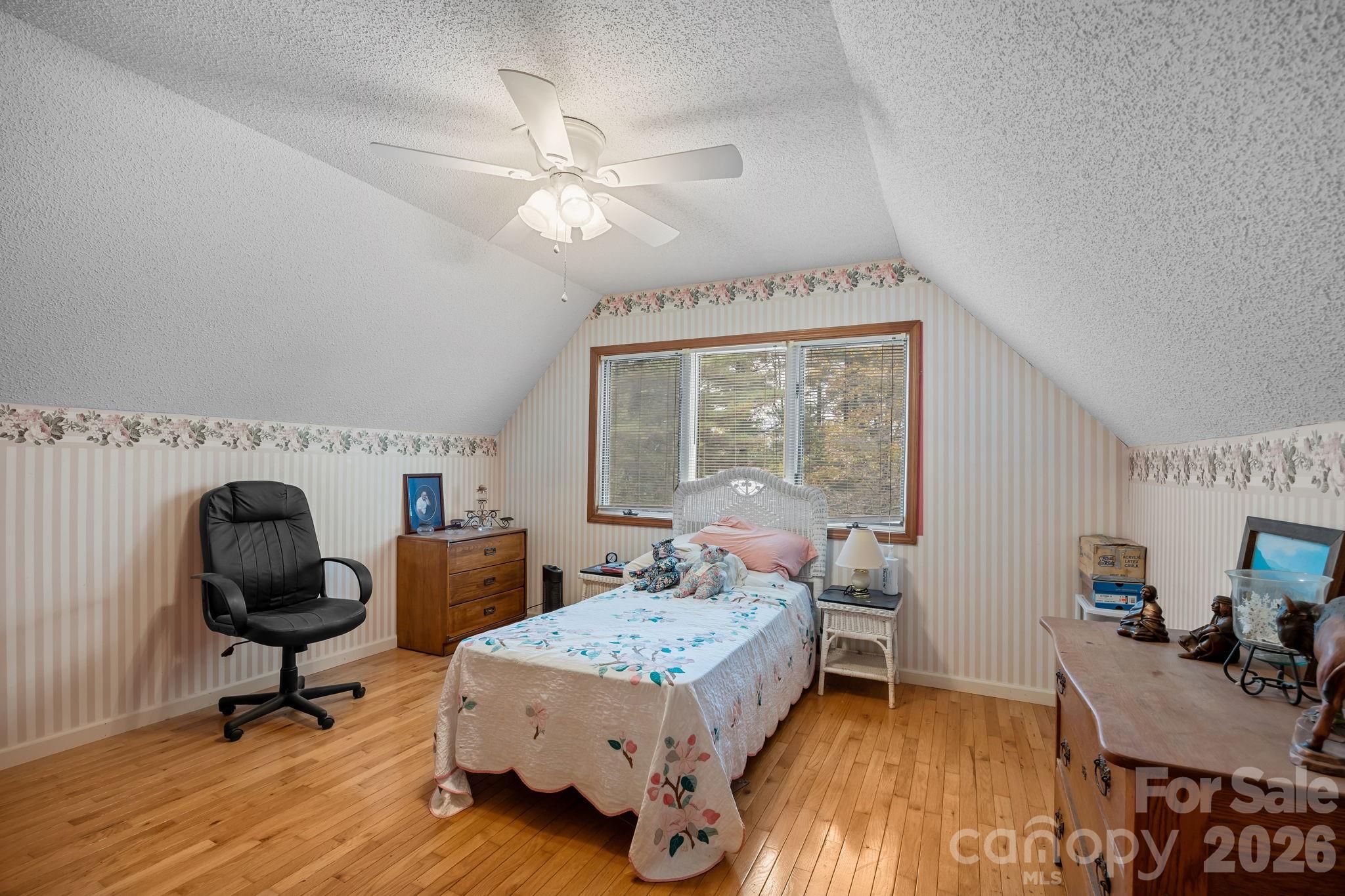 3114 New Leicester Highway — Leicester