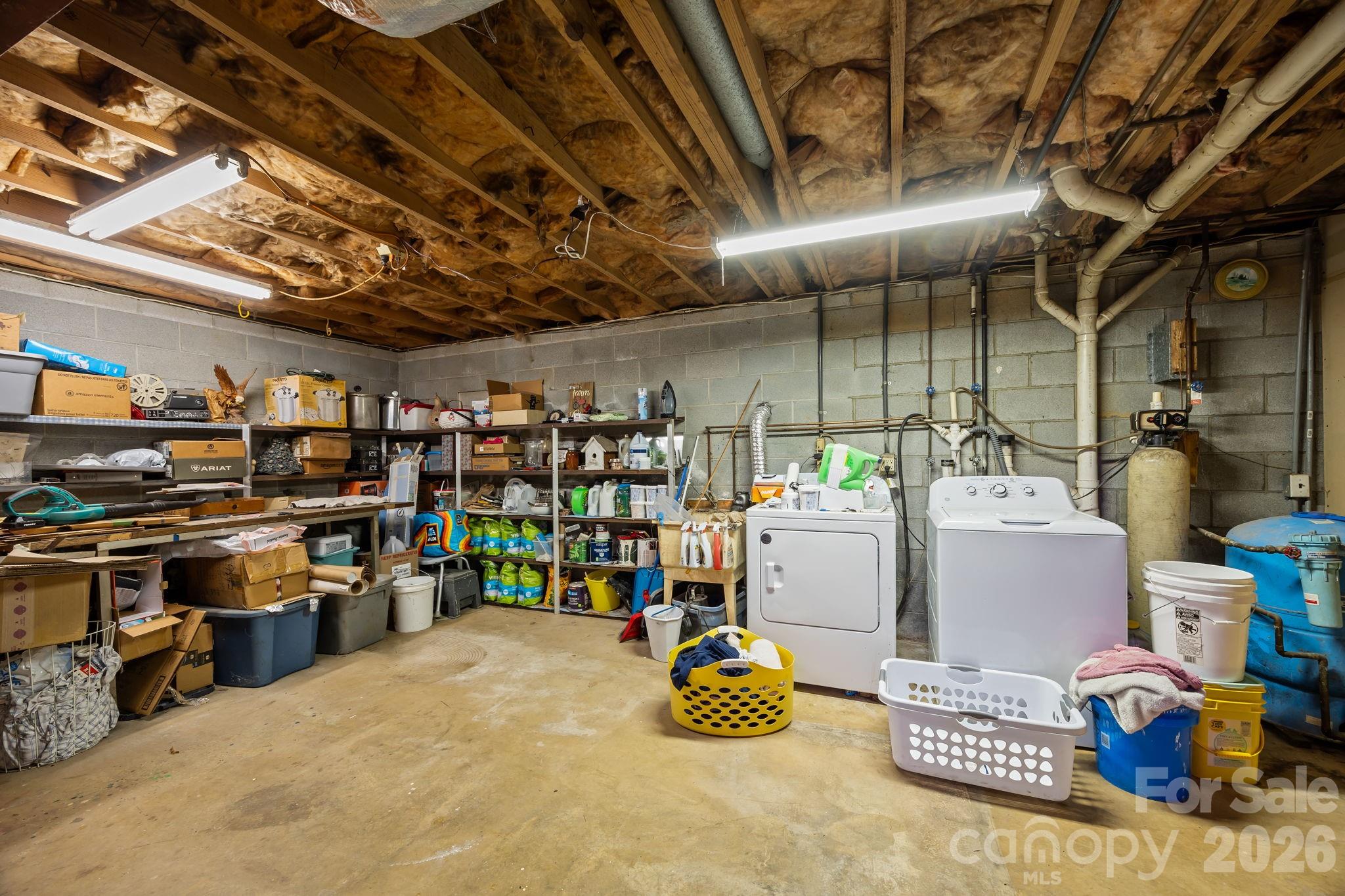 3114 New Leicester Highway — Leicester