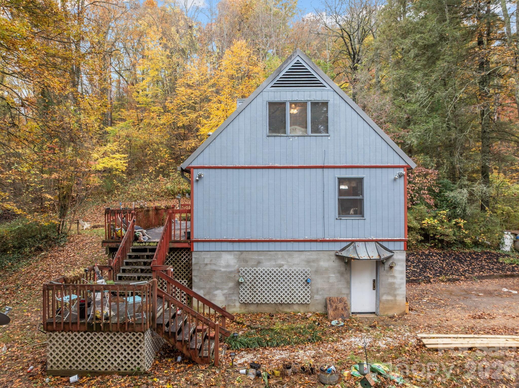3114 New Leicester Highway — Leicester