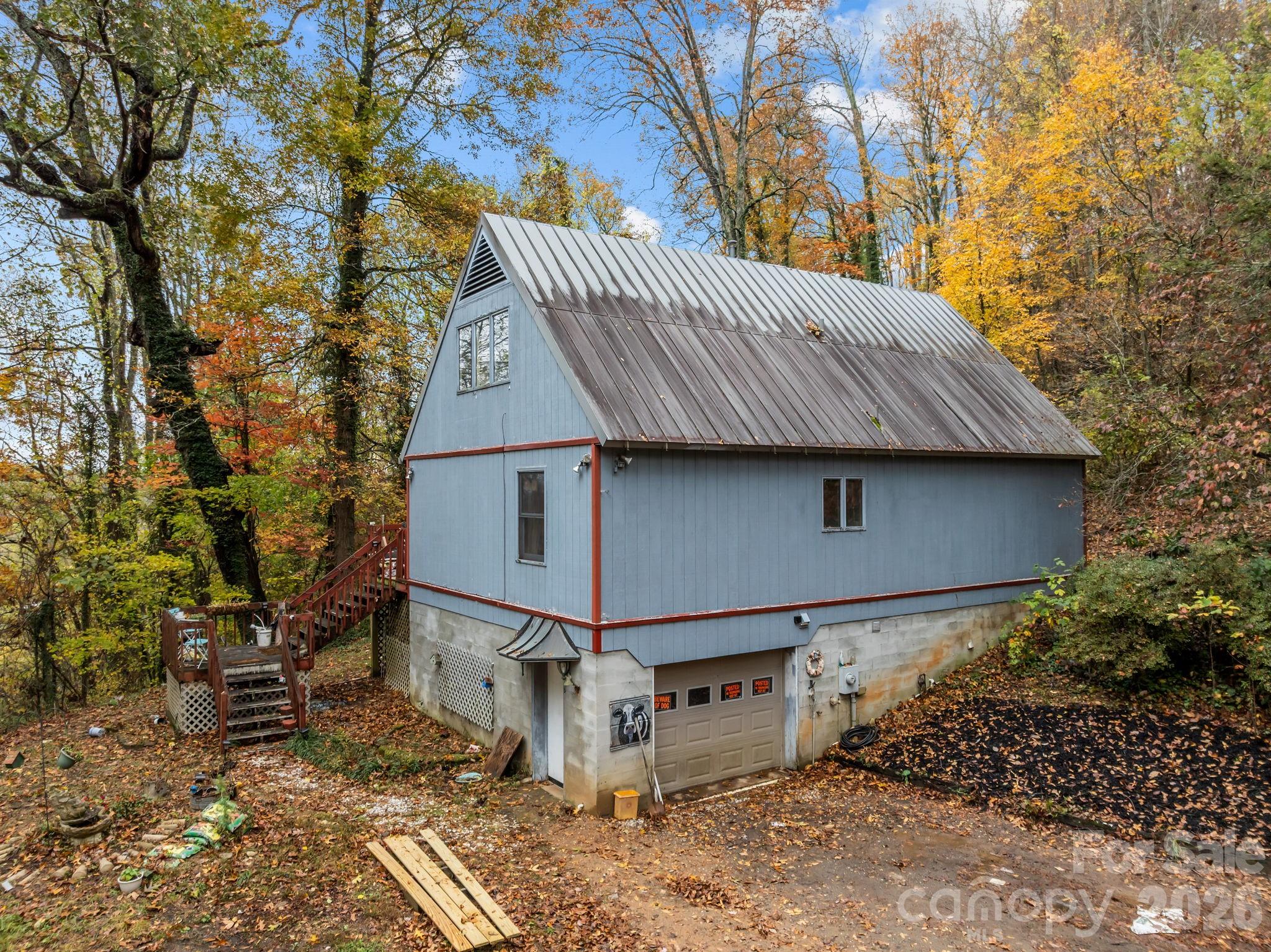 3114 New Leicester Highway — Leicester