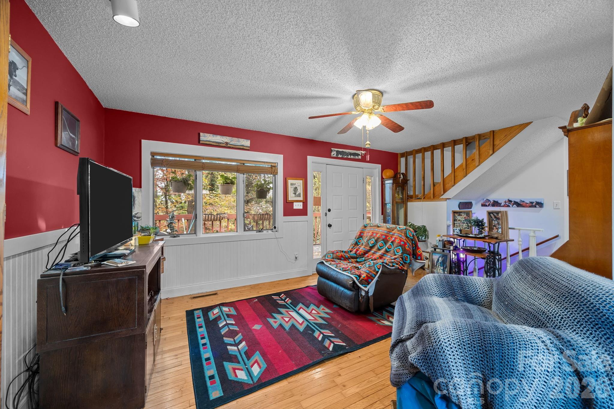 3114 New Leicester Highway — Leicester