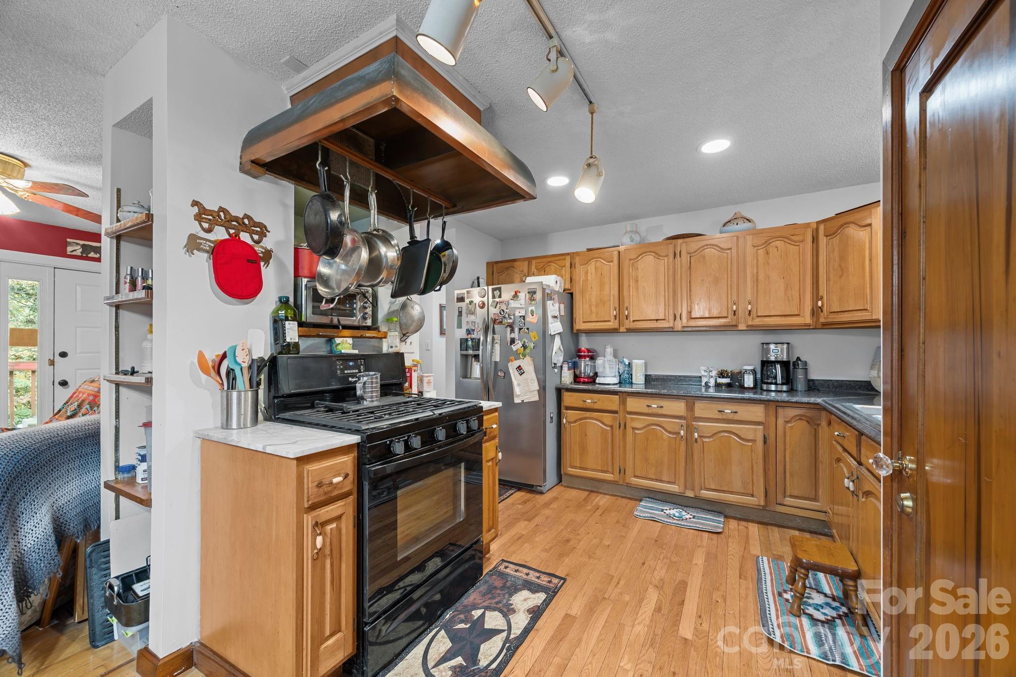 3114 New Leicester Highway — Leicester