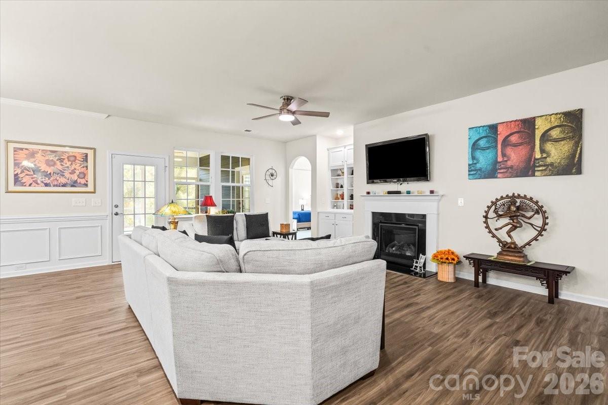 3130 Windhaven Lane — Tega Cay