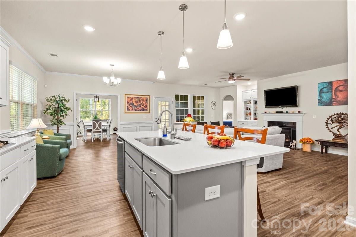 3130 Windhaven Lane — Tega Cay