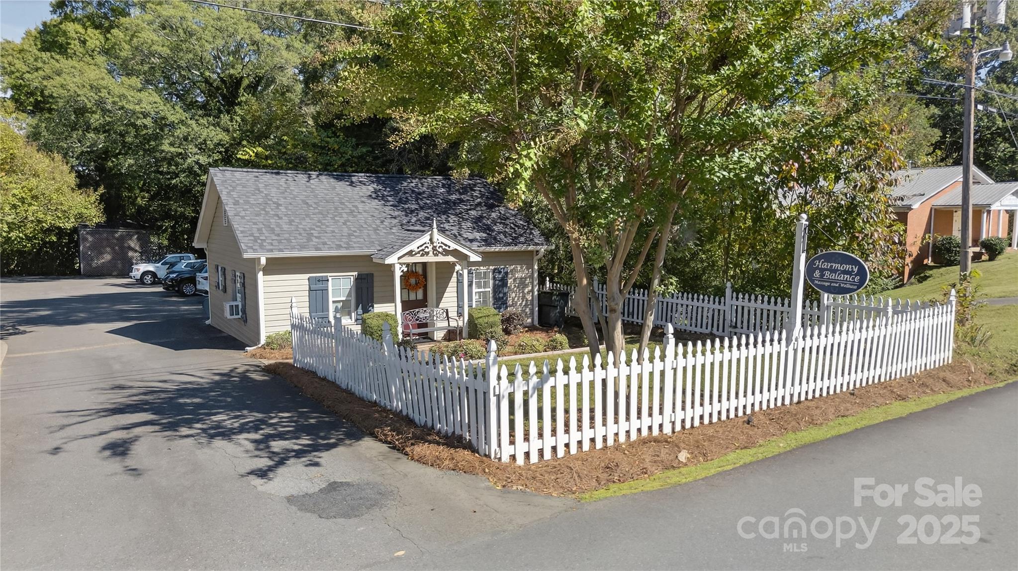 19428 Zion Avenue — Cornelius