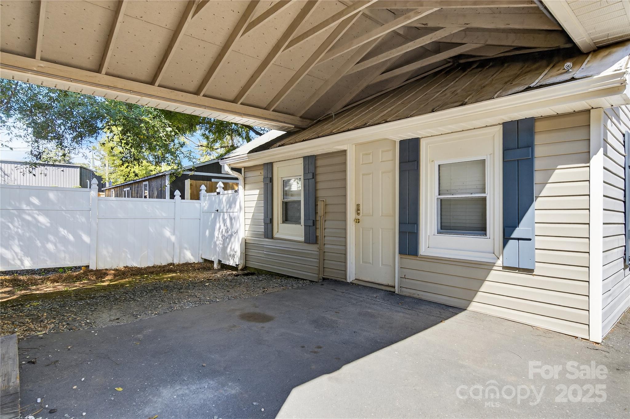 19428 Zion Avenue — Cornelius