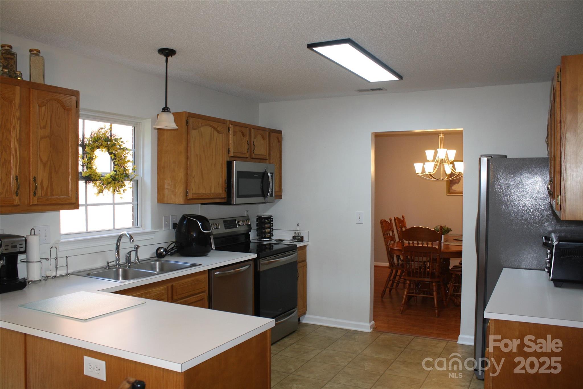 107 Prestwick Court — Salisbury