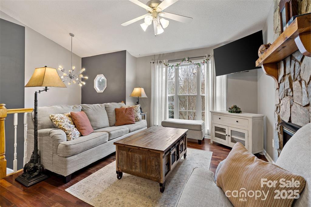 2691 Laurel Pointe Drive — Morganton