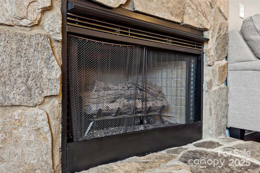 2691 Laurel Pointe Drive — Morganton