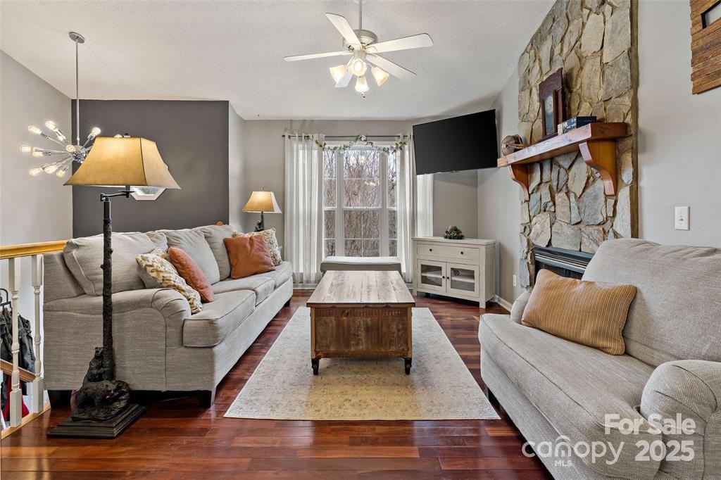 2691 Laurel Pointe Drive — Morganton