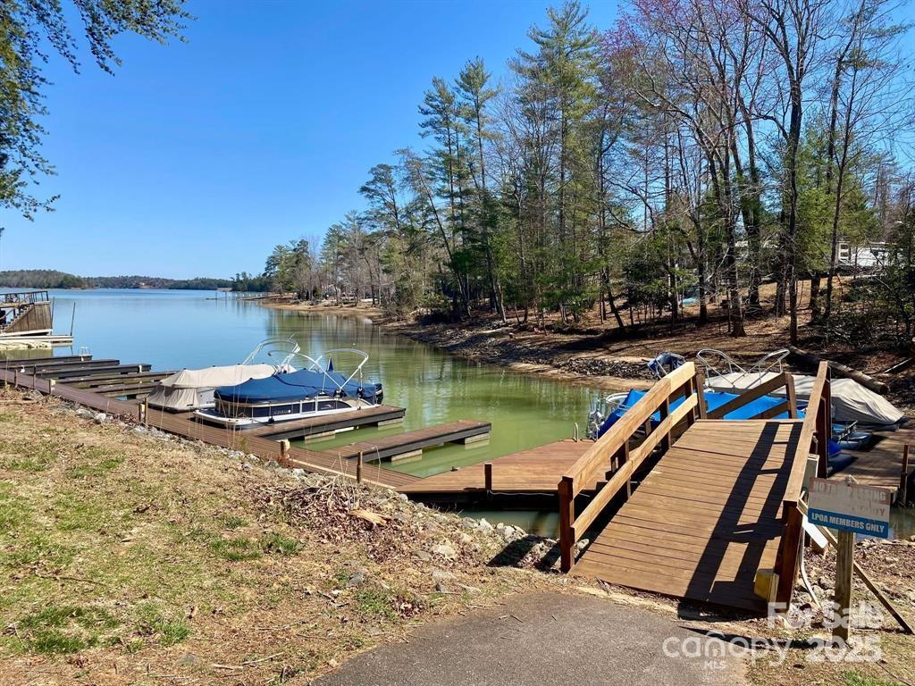 2691 Laurel Pointe Drive — Morganton