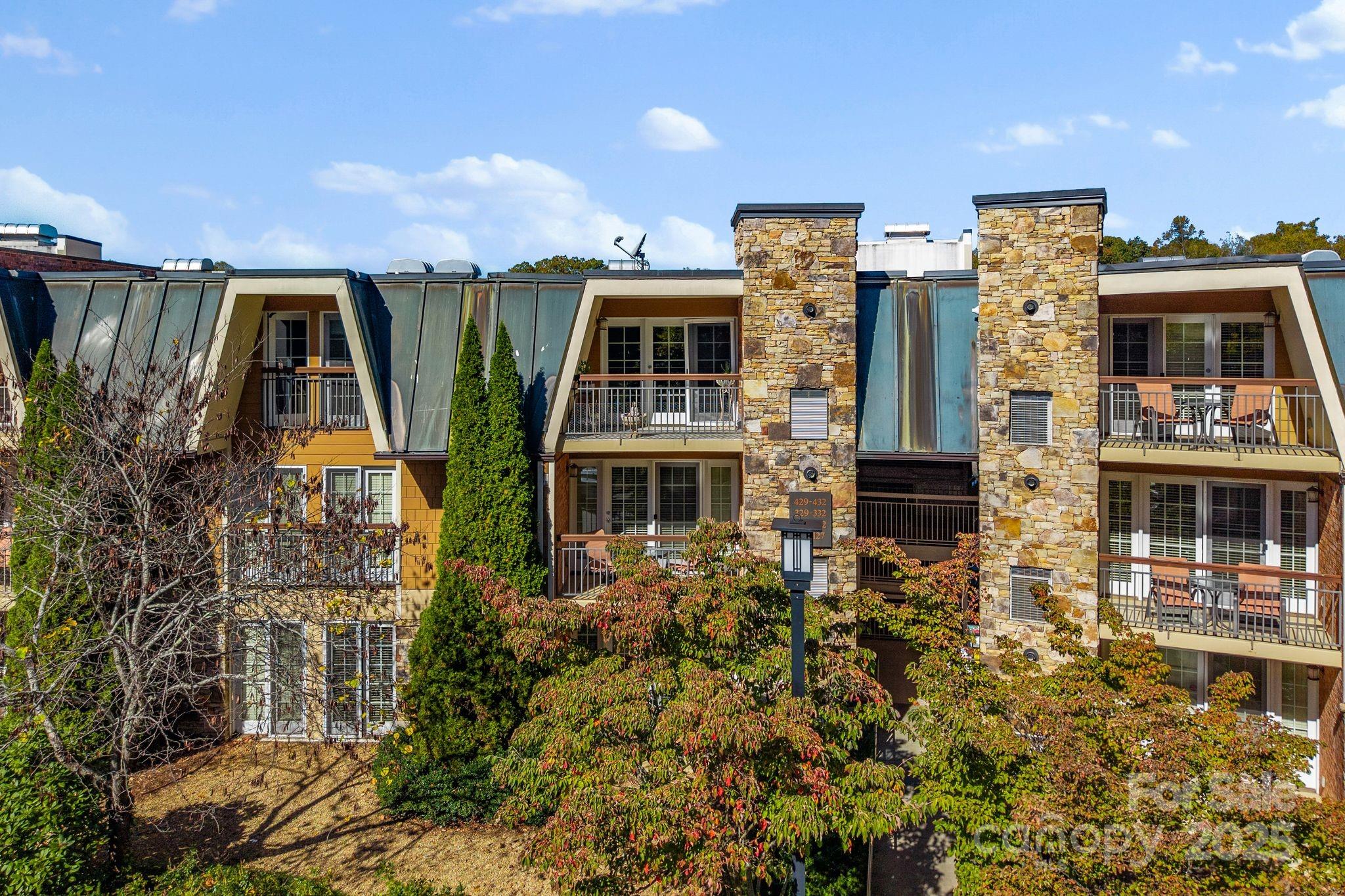 429 Bowling Park Road — Asheville