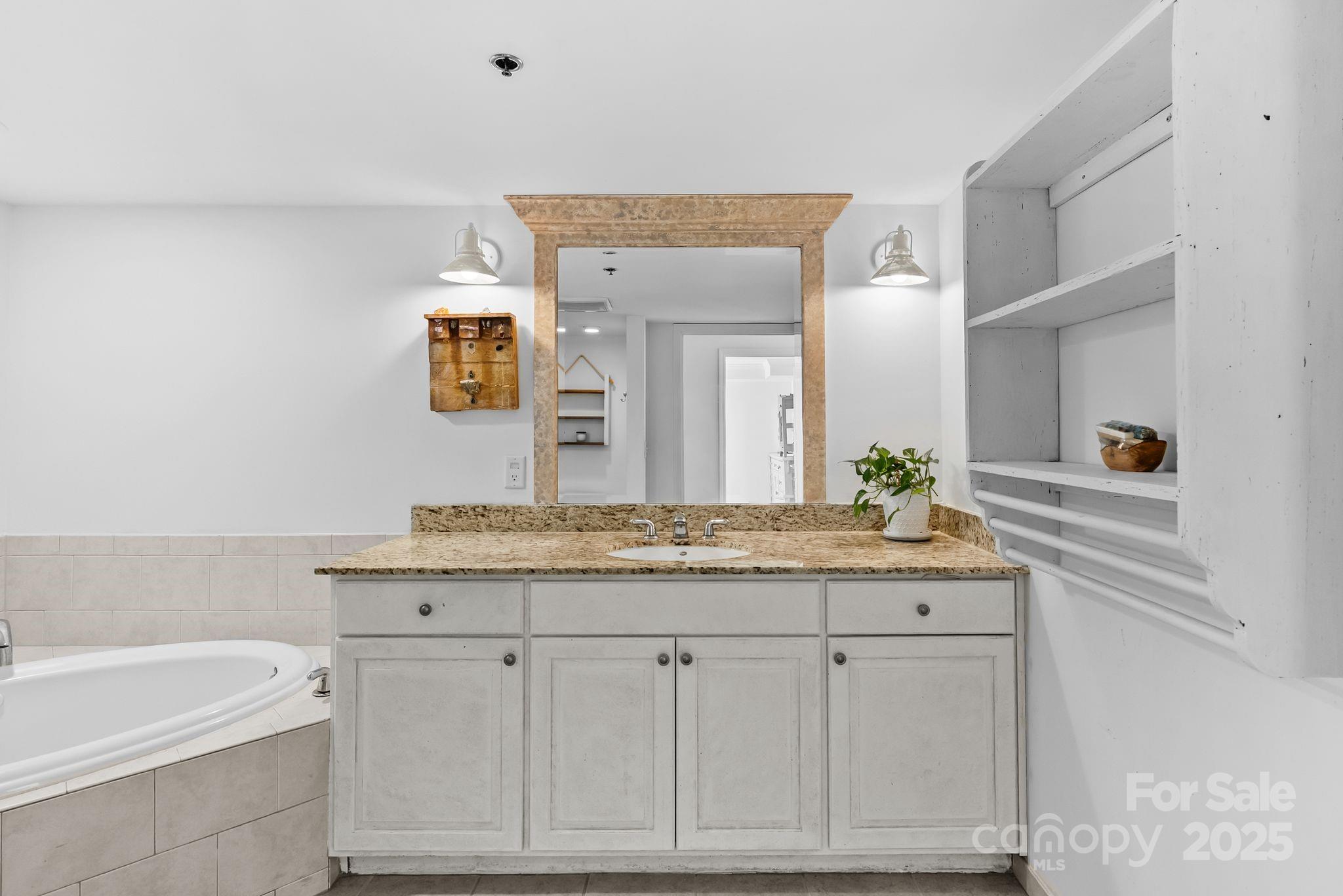 429 Bowling Park Road — Asheville