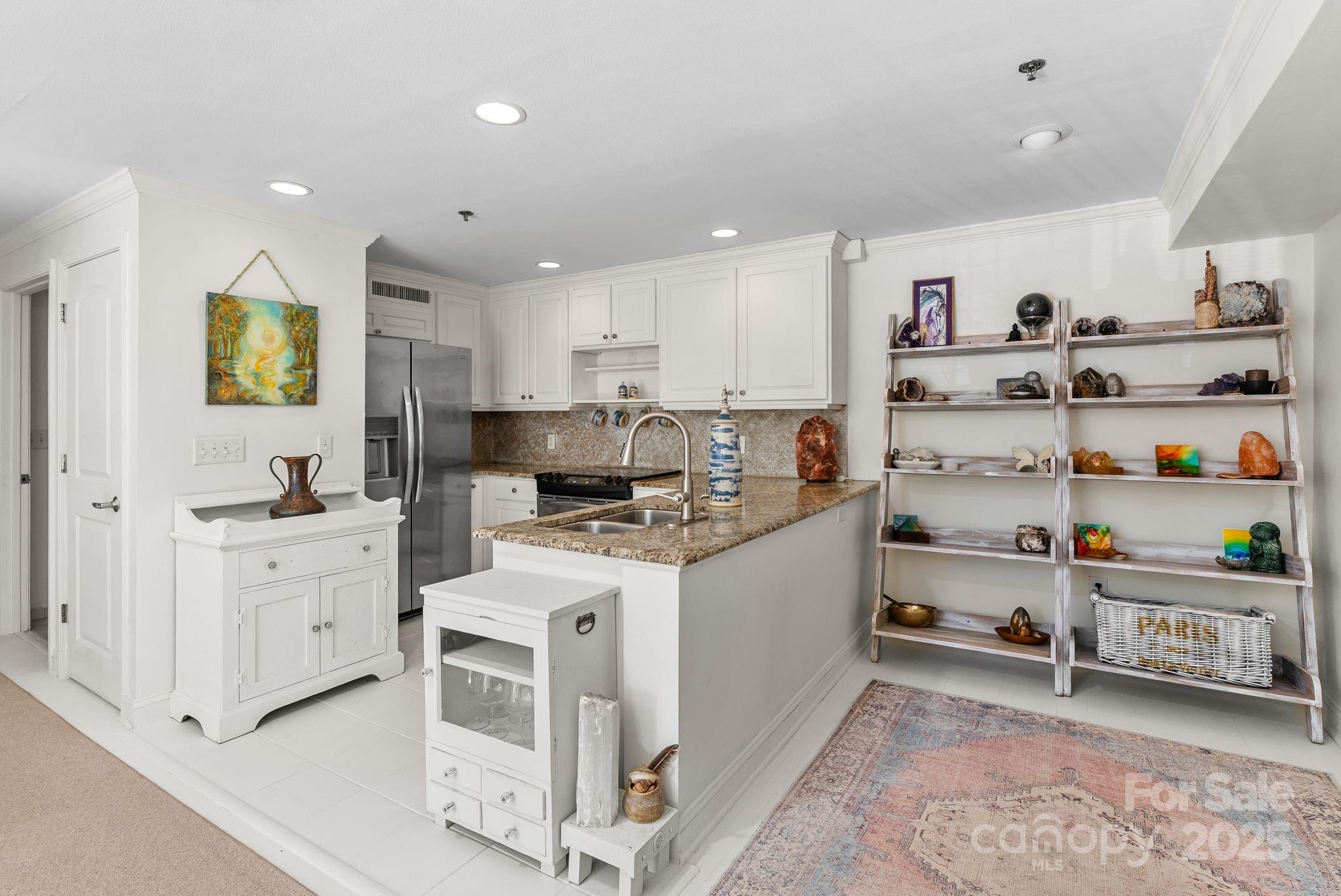429 Bowling Park Road — Asheville