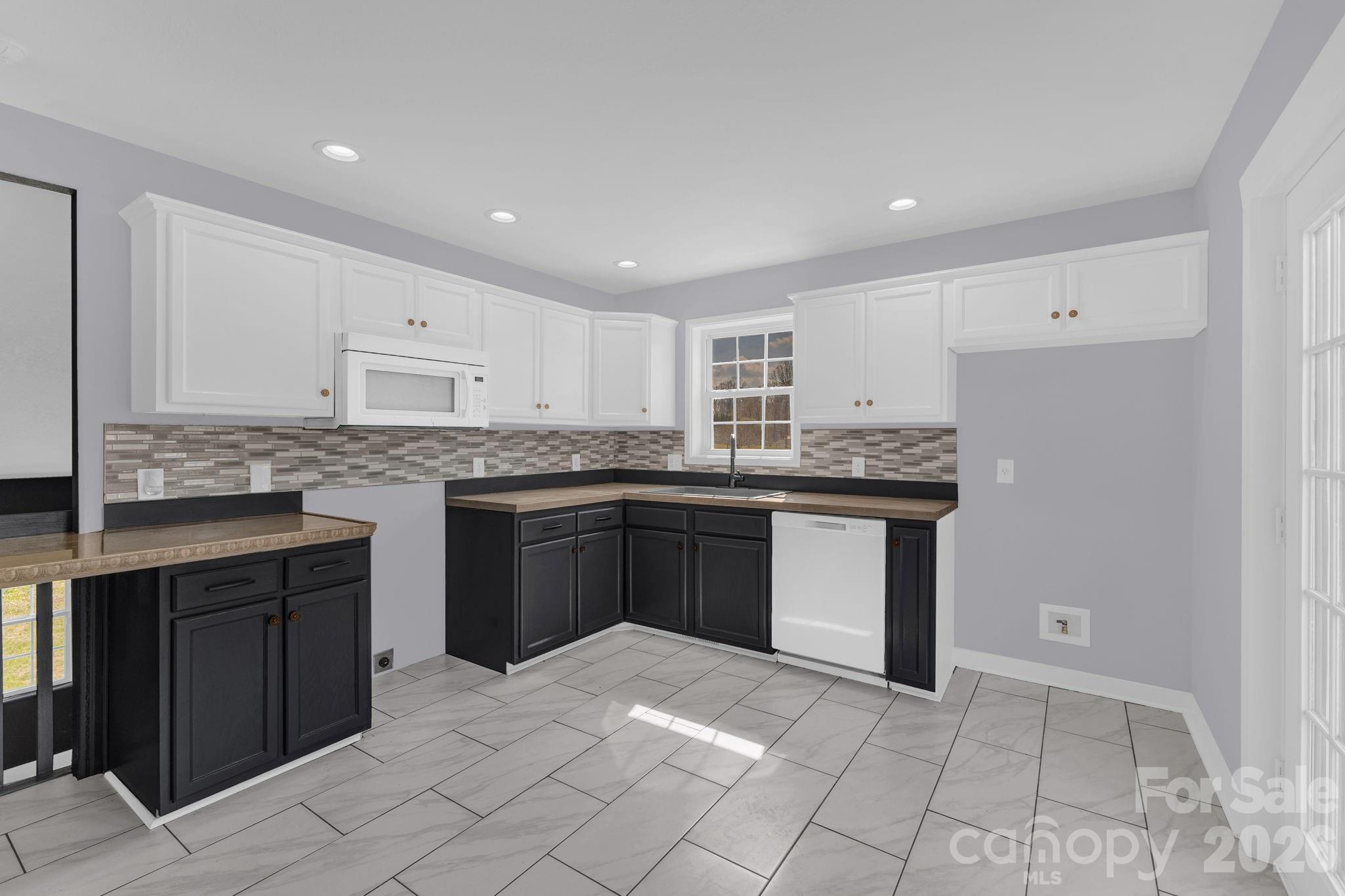 311 N Meadow Drive — Morganton