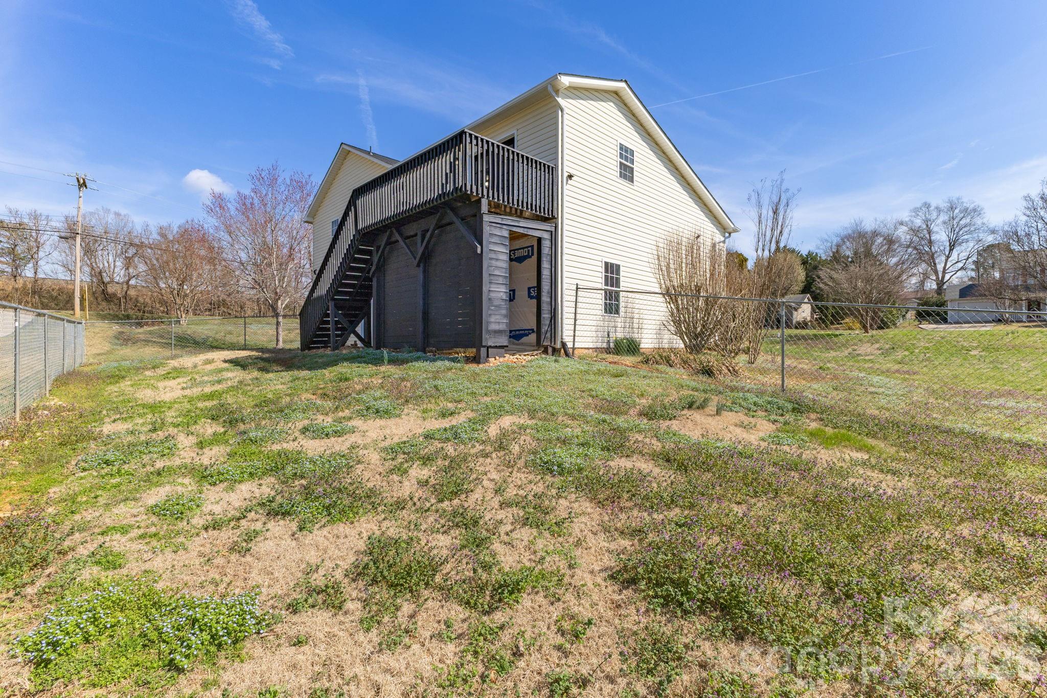 311 N Meadow Drive — Morganton