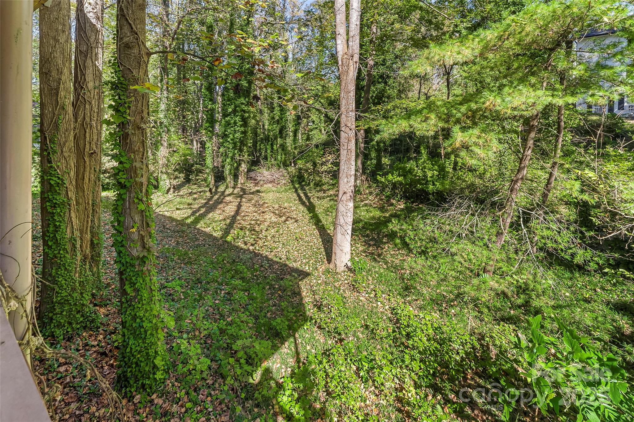 212 Riverside Drive — Morganton