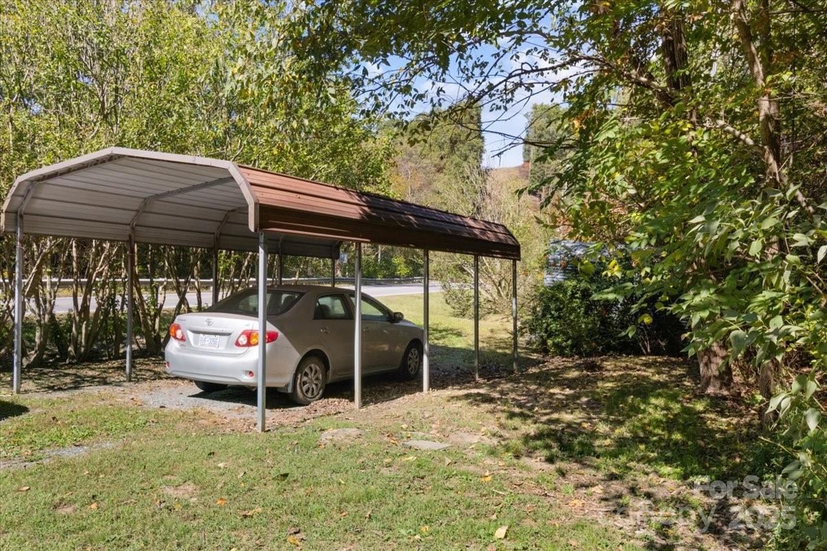 14840 US 25/70 Highway — Marshall