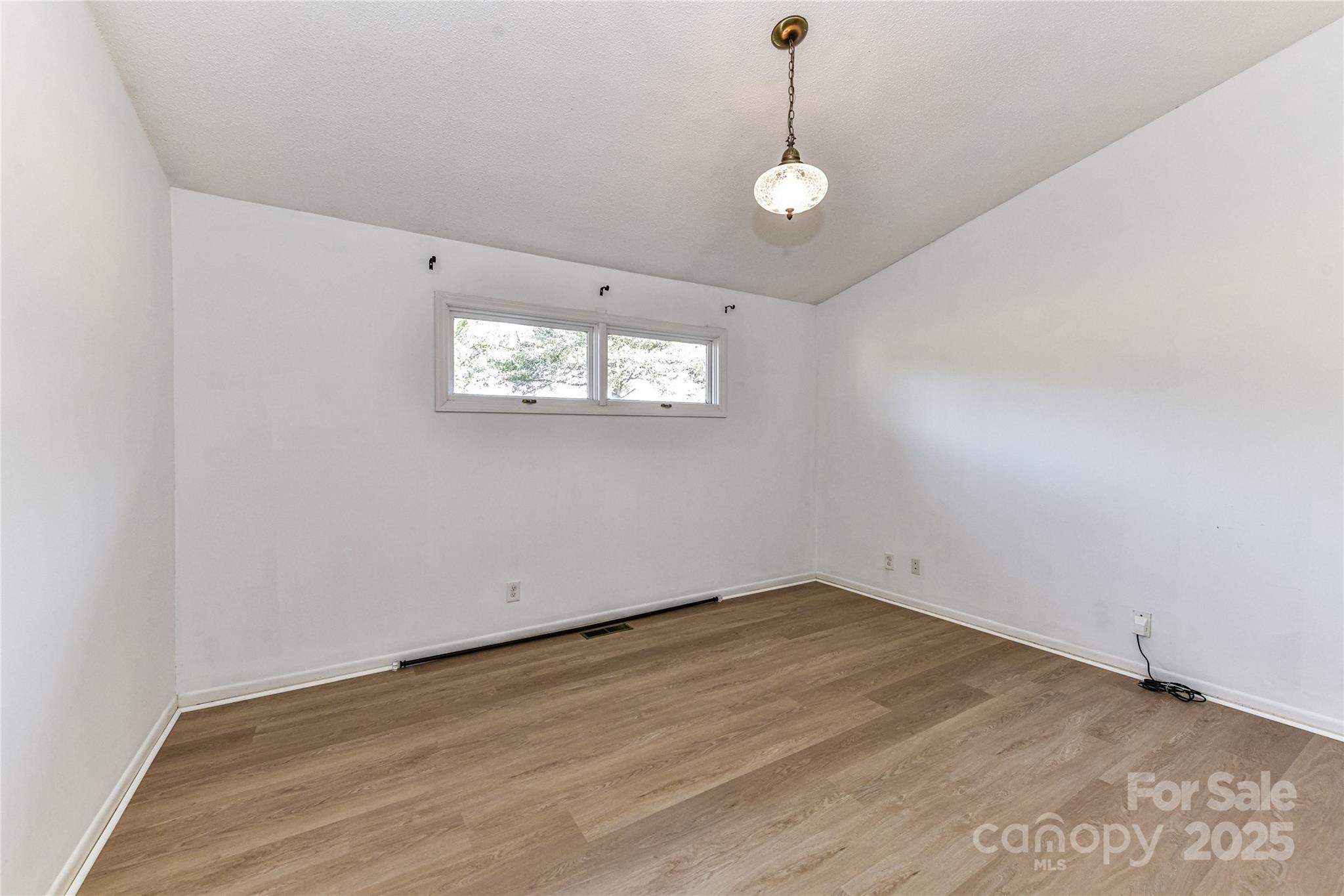 1021 Cyrus Edwards Road — Monroe