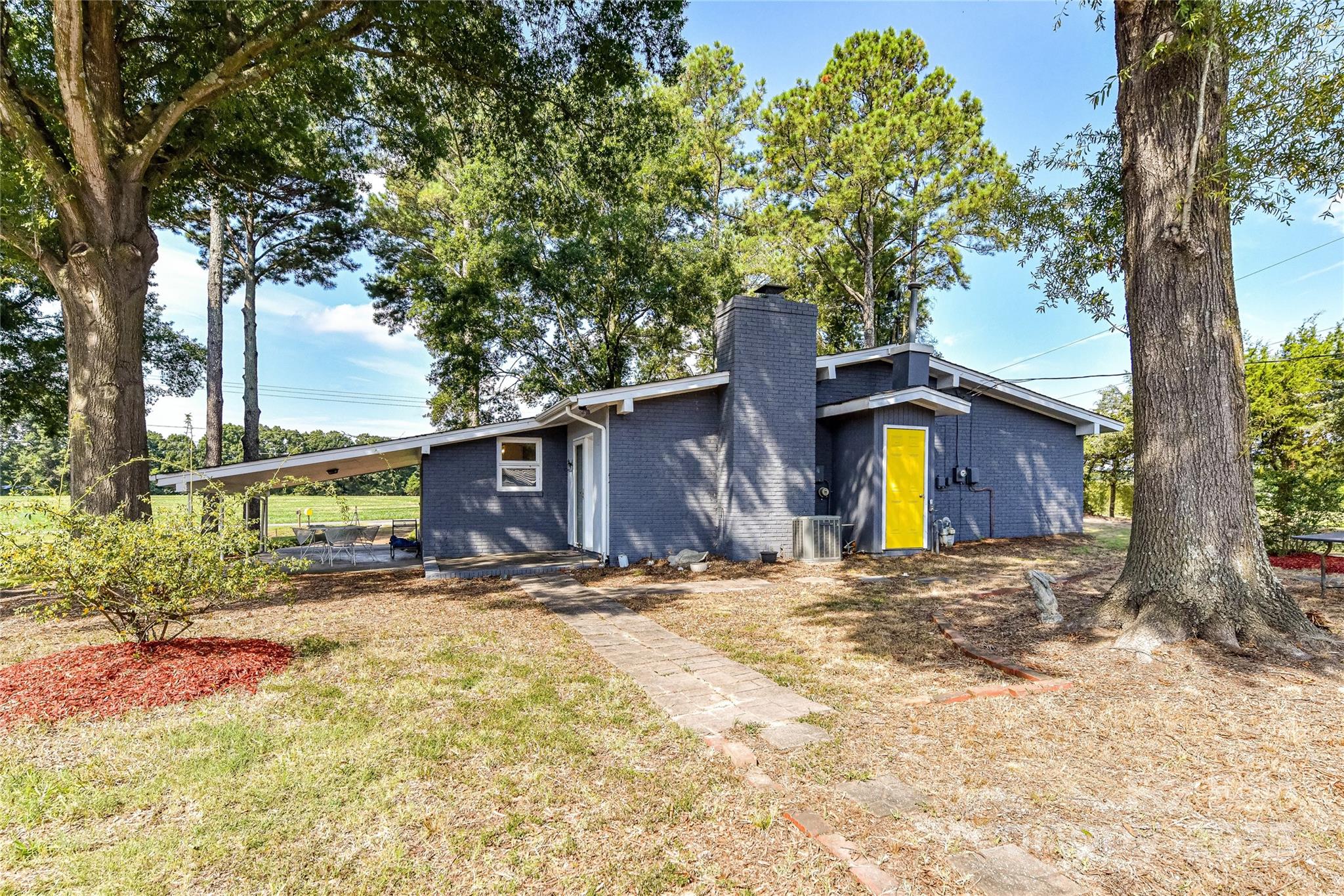 1021 Cyrus Edwards Road — Monroe