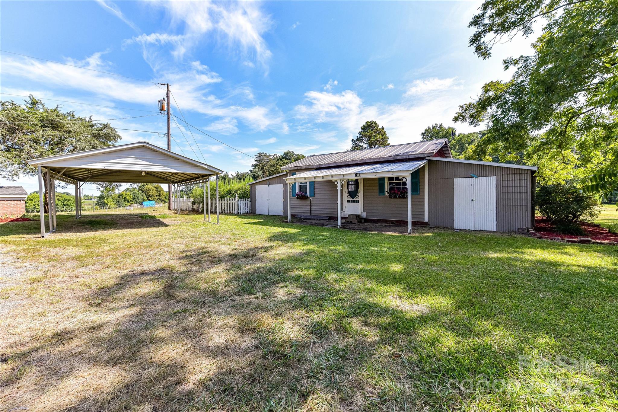 1021 Cyrus Edwards Road — Monroe