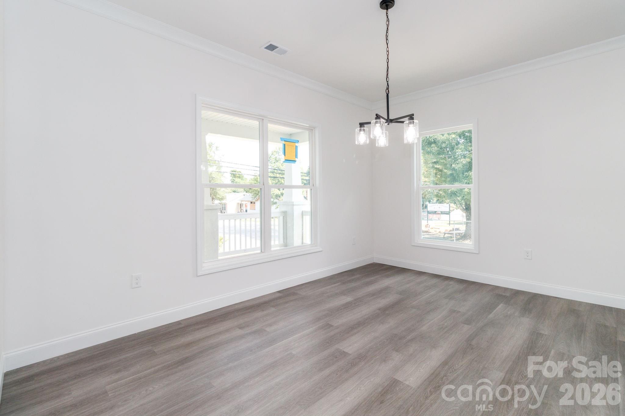 307 E Arch Street — Lancaster