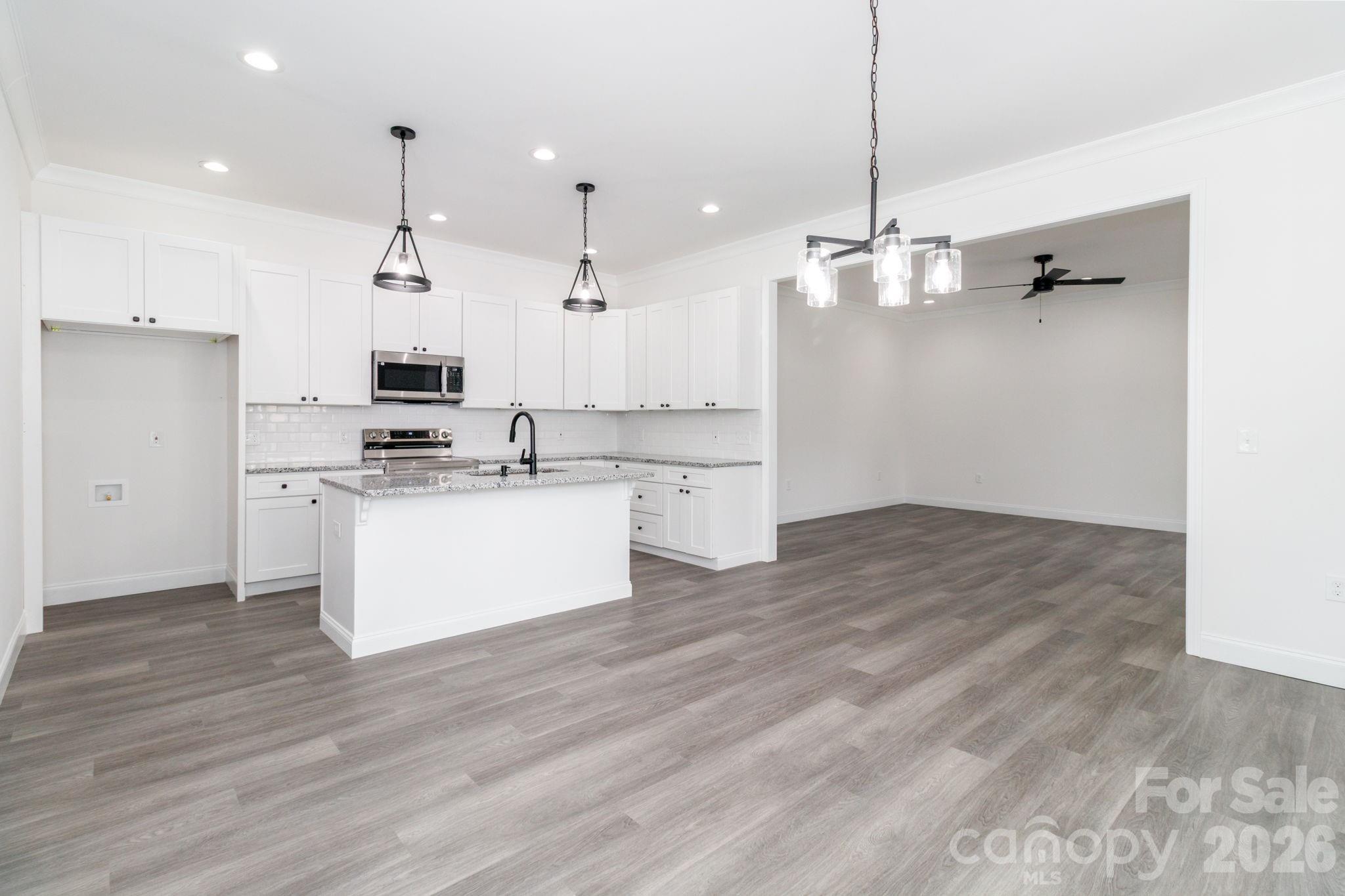 307 E Arch Street — Lancaster