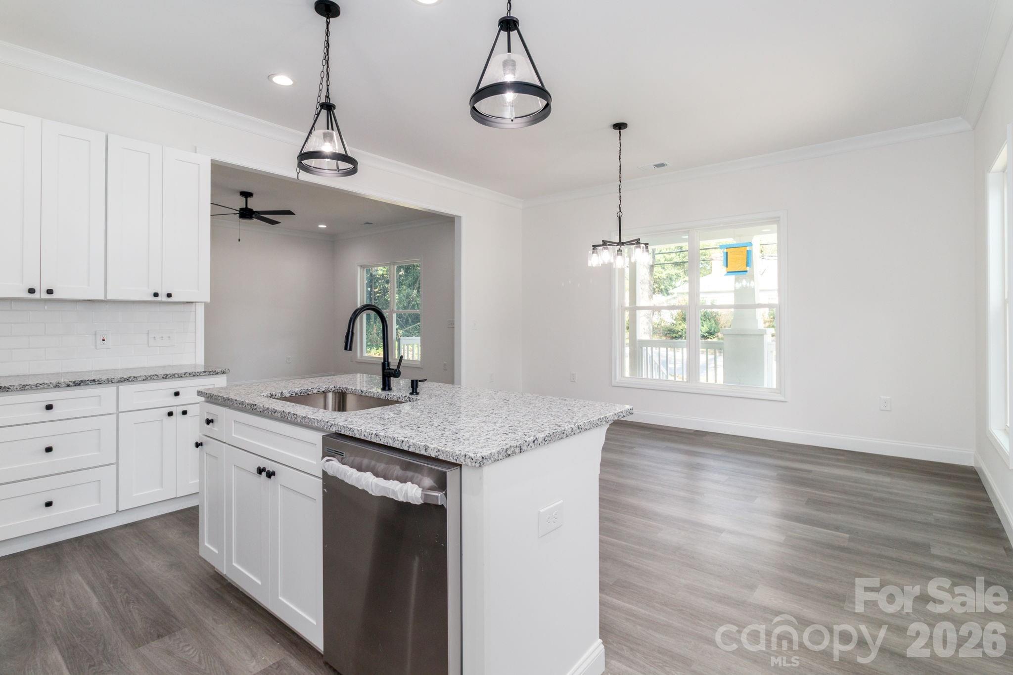 307 E Arch Street — Lancaster