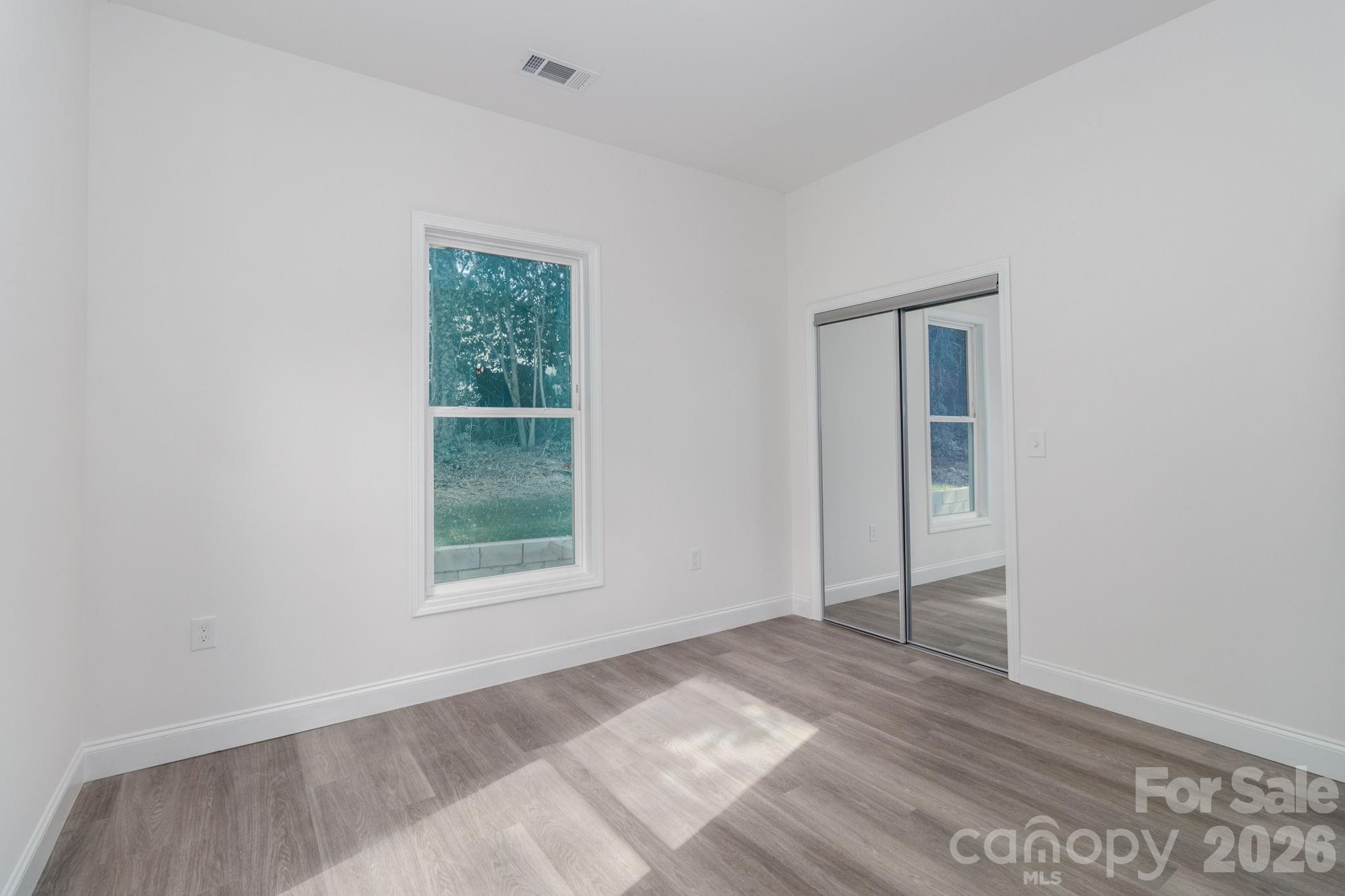 307 E Arch Street — Lancaster