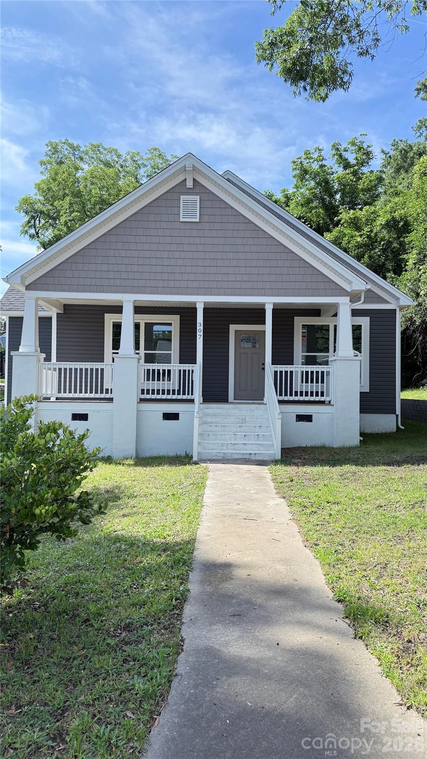 307 E Arch Street — Lancaster