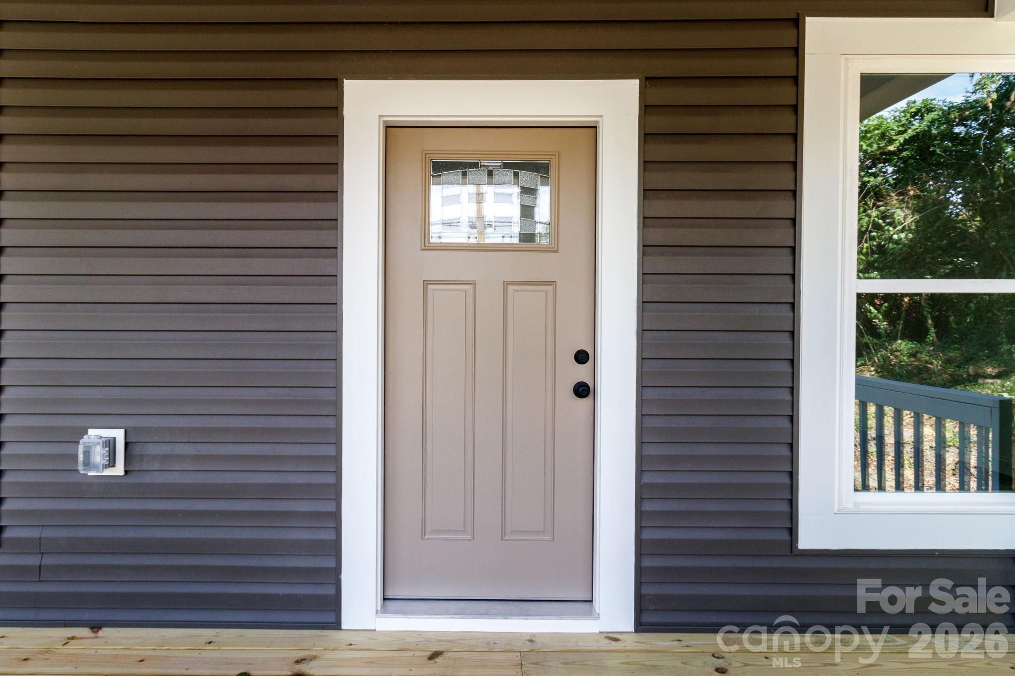 307 E Arch Street — Lancaster