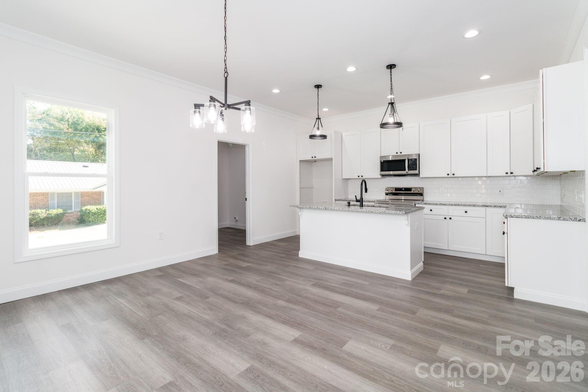307 E Arch Street — Lancaster
