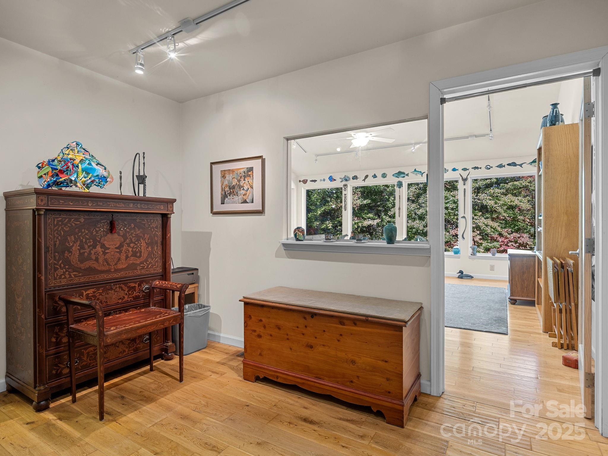 160 Caledonia Road — Landrum