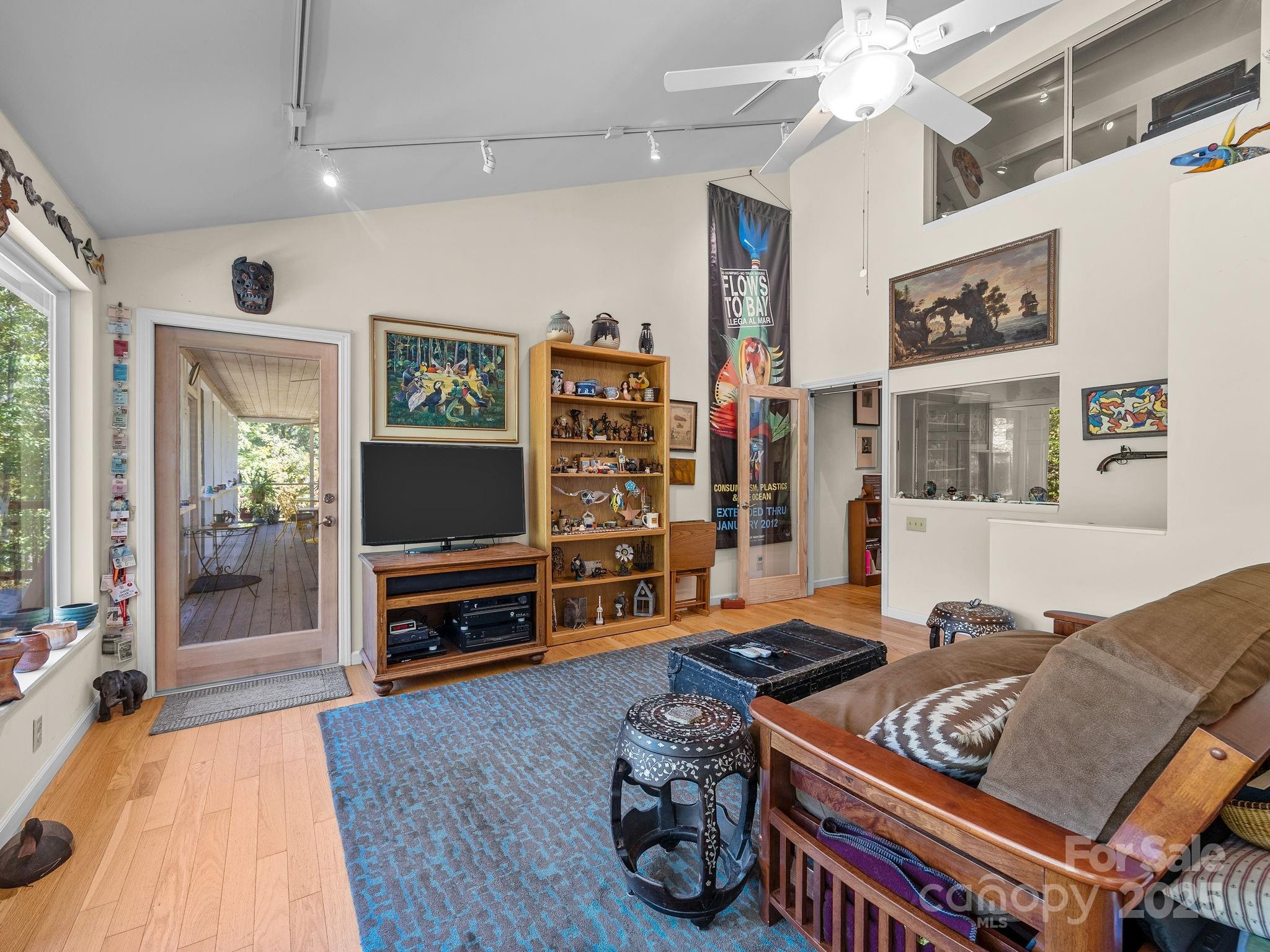 160 Caledonia Road — Landrum