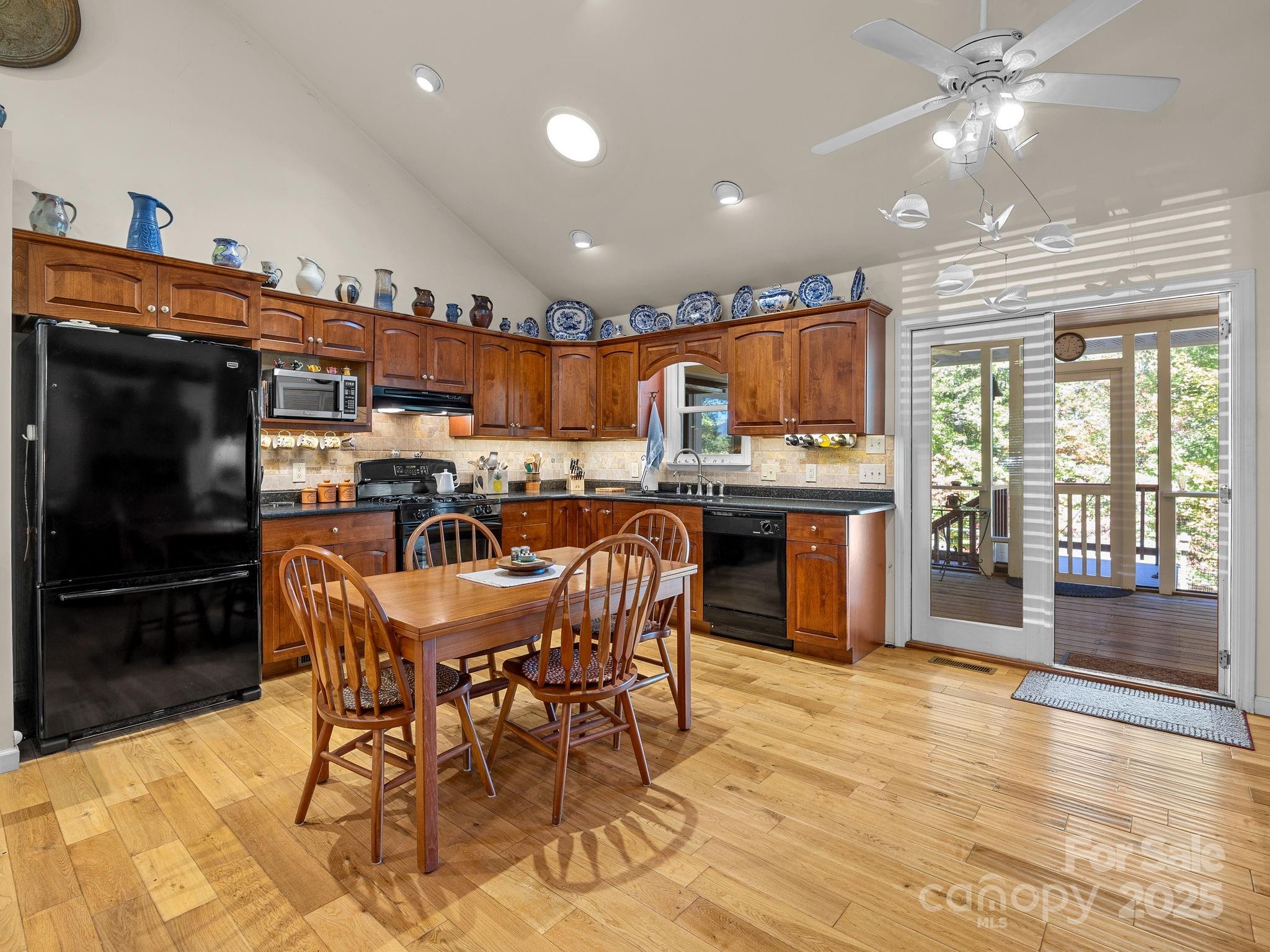 160 Caledonia Road — Landrum