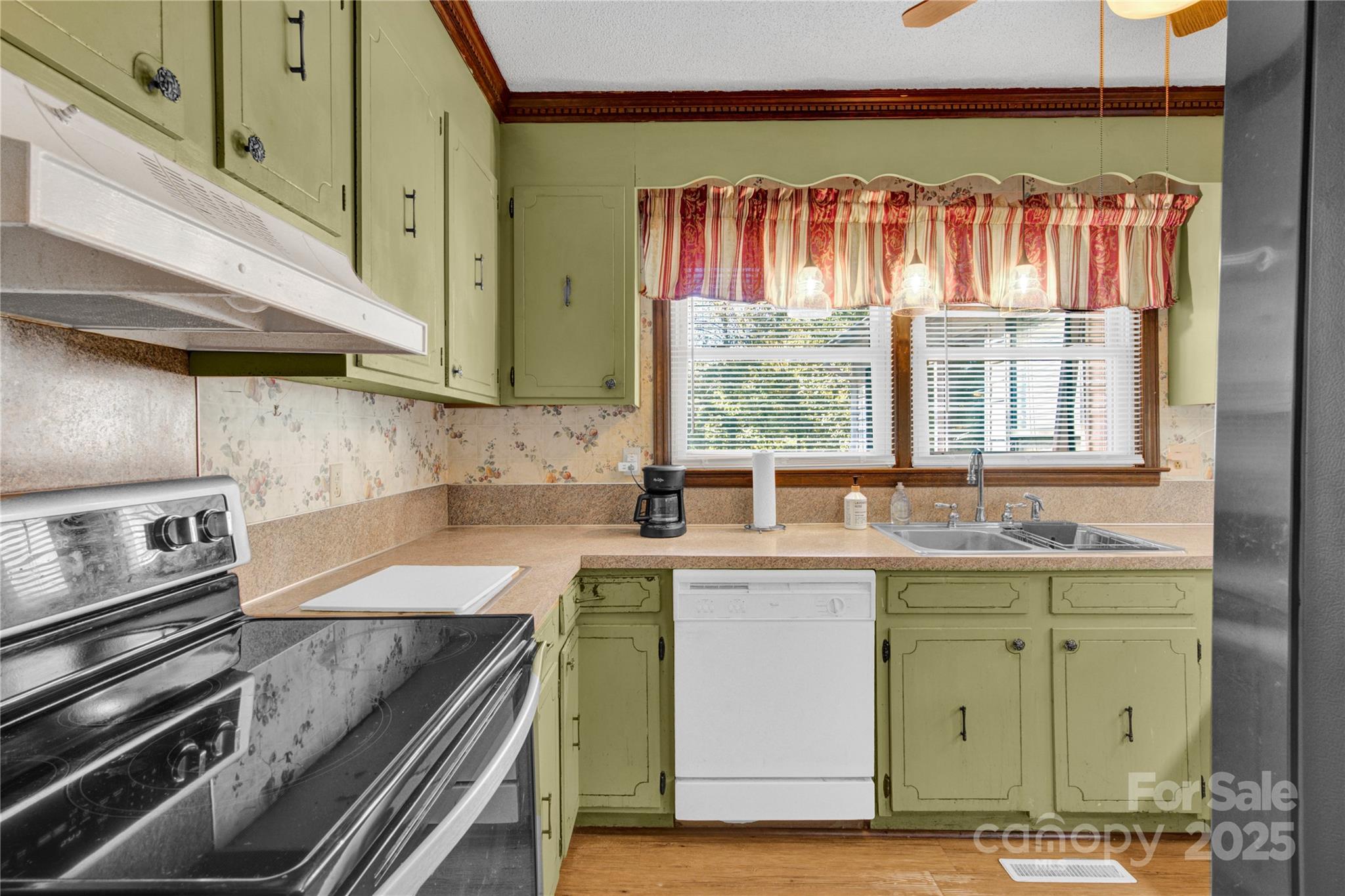 841 Knowles Drive — Dallas