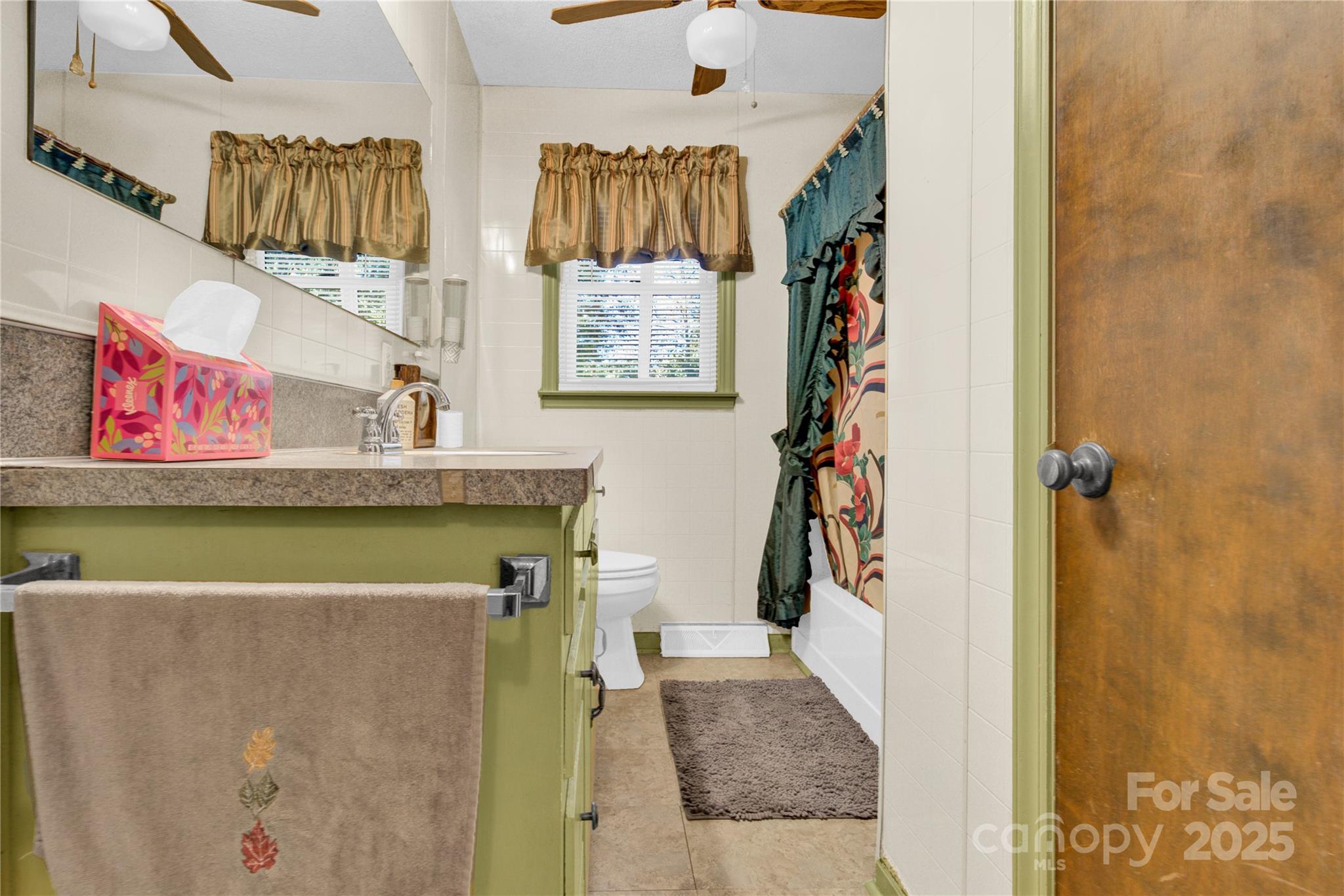 841 Knowles Drive — Dallas