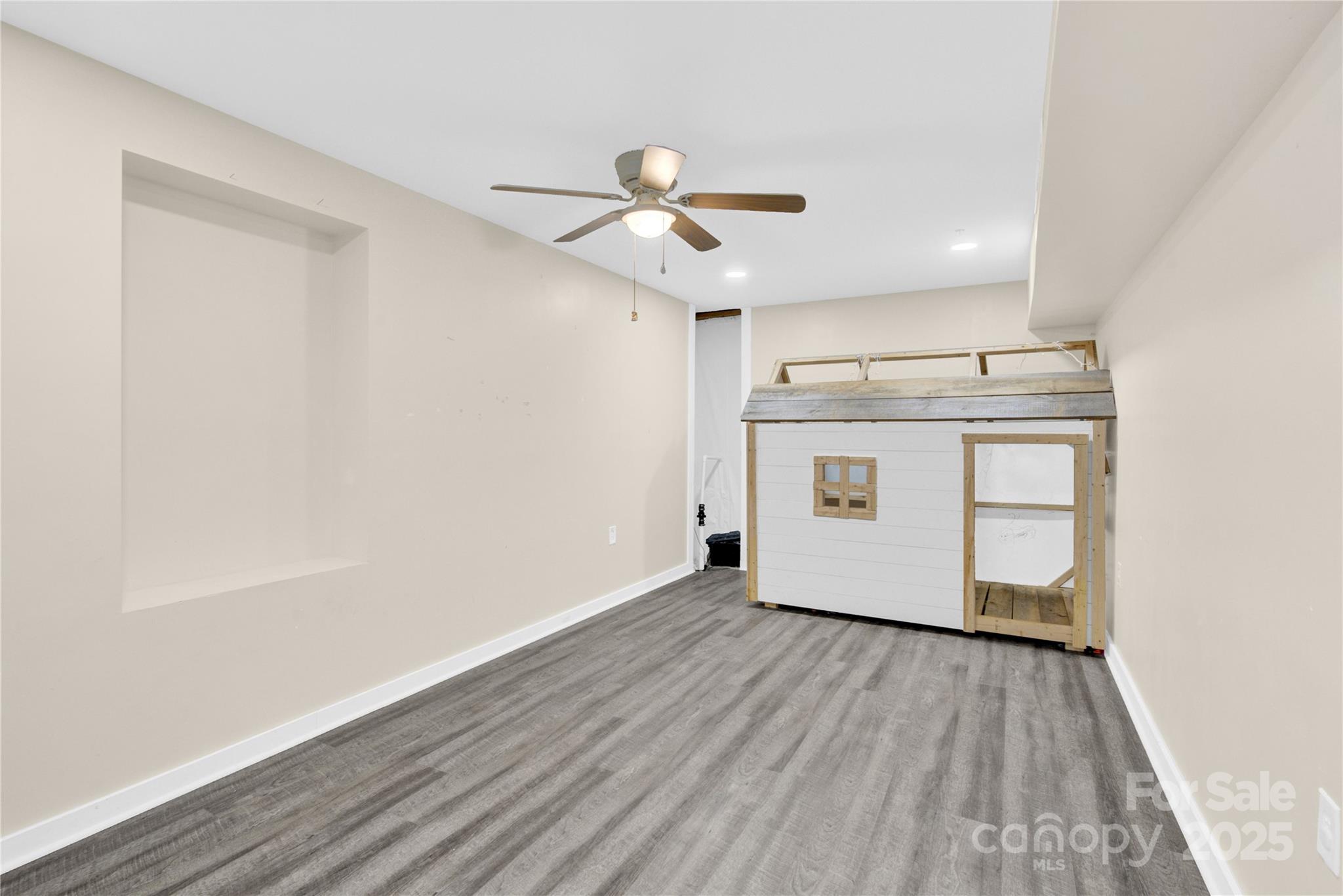 841 Knowles Drive — Dallas