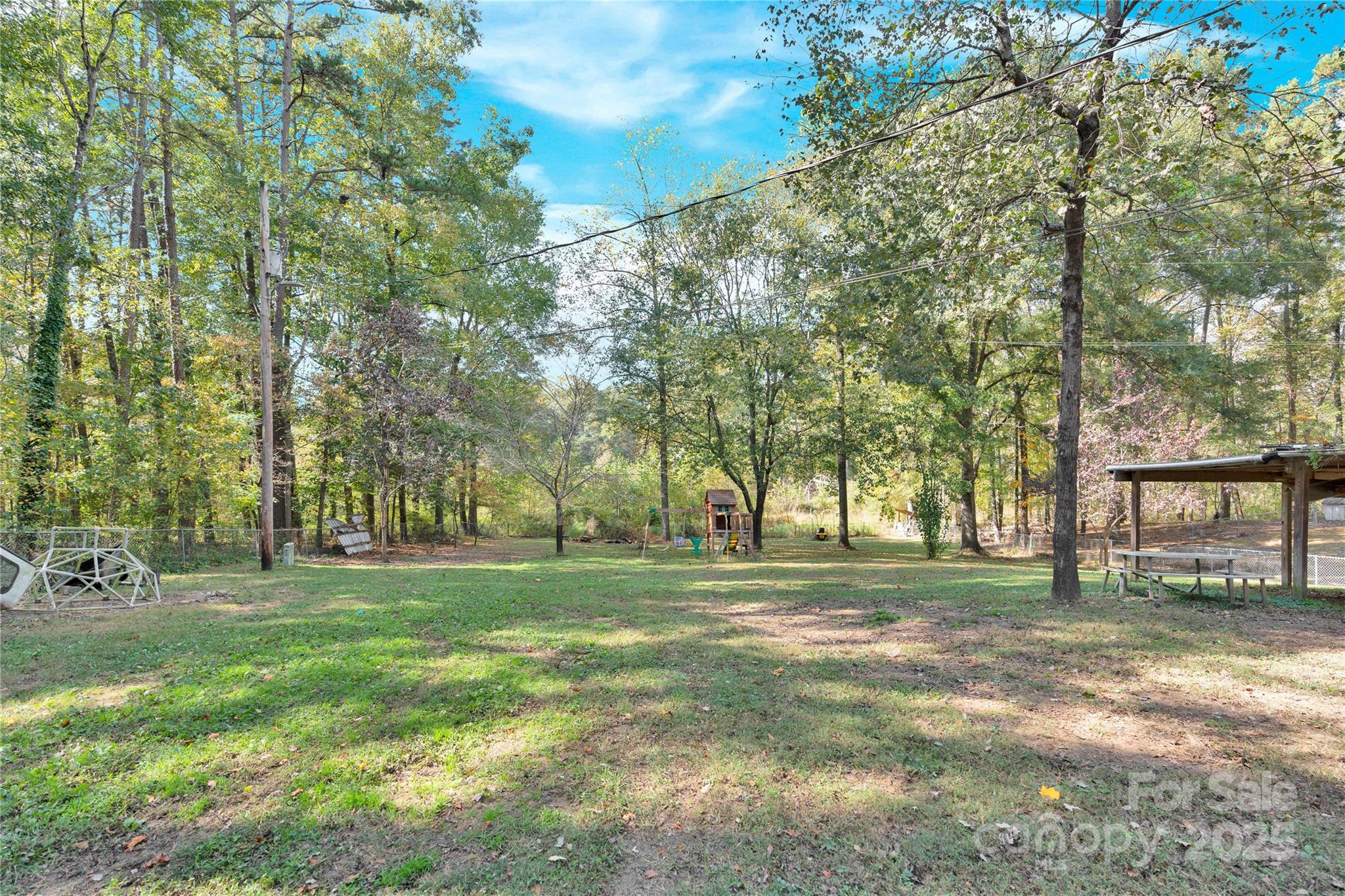 841 Knowles Drive — Dallas