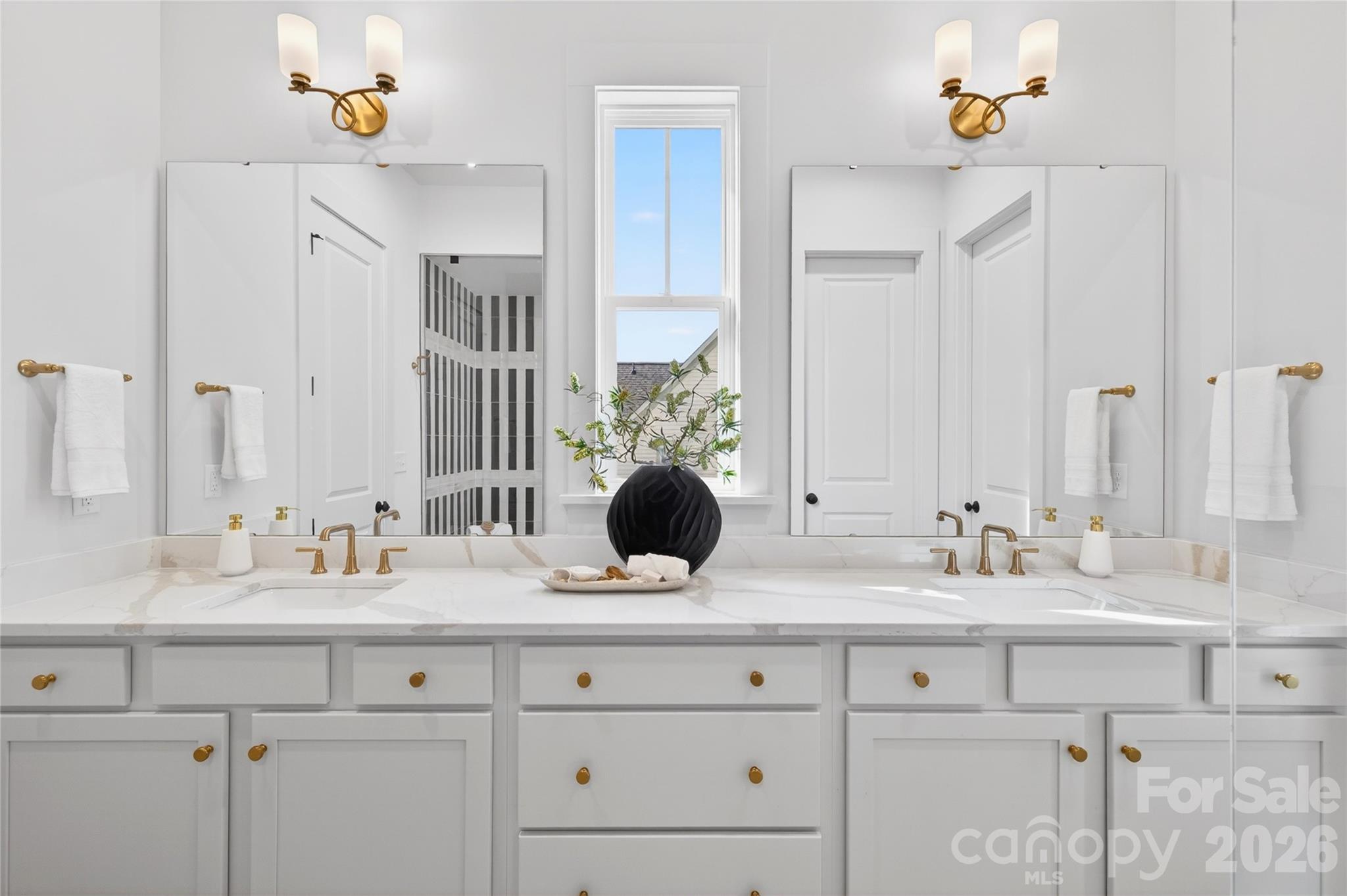 7245 Westrow Avenue — Charlotte