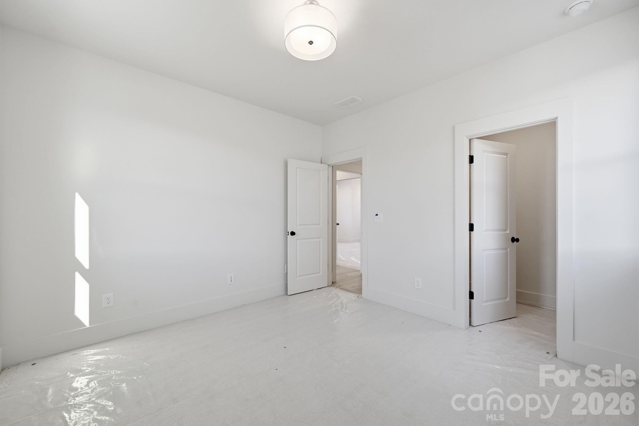 7245 Westrow Avenue — Charlotte