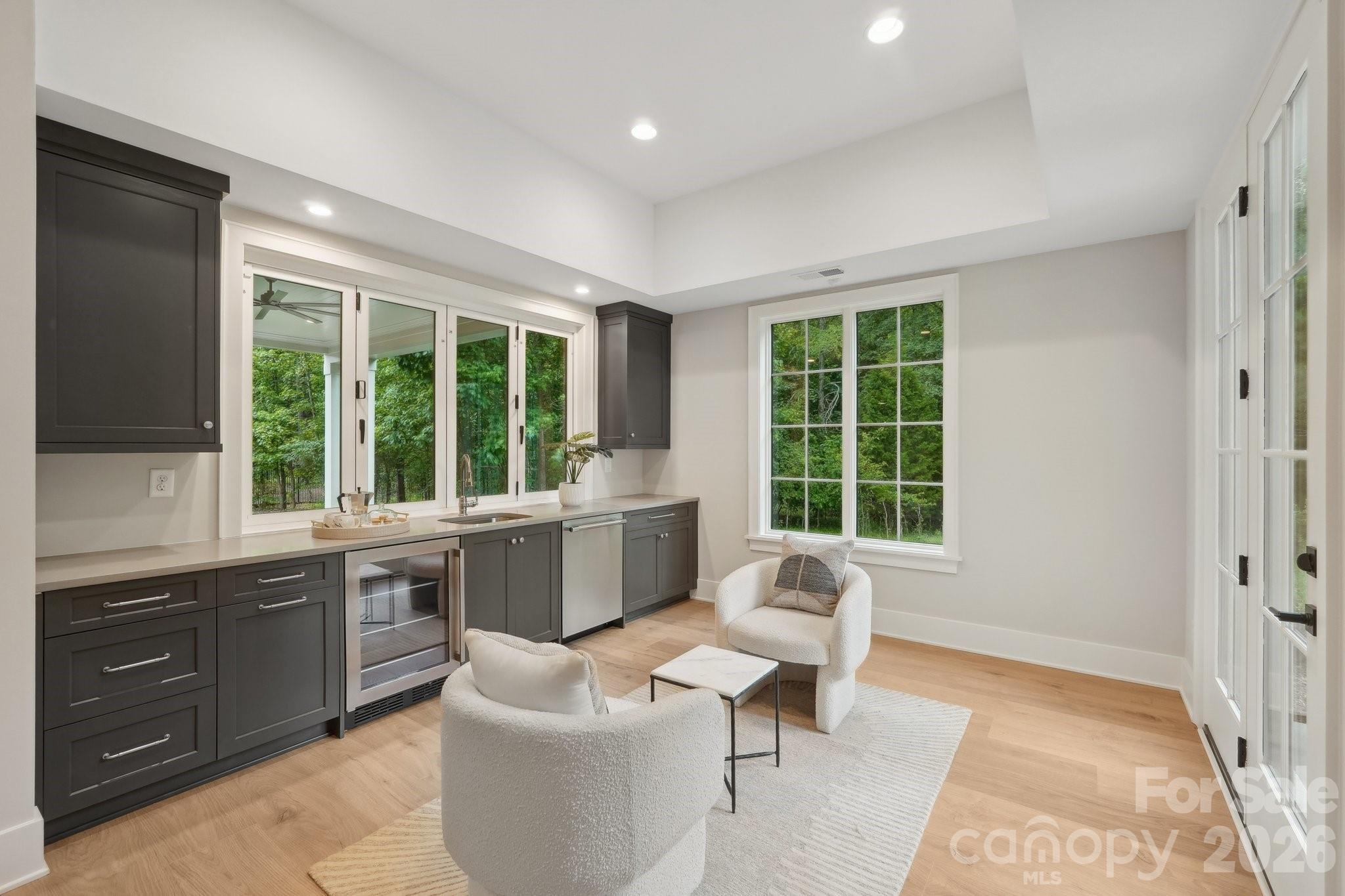 213 Crest Court — Weddington