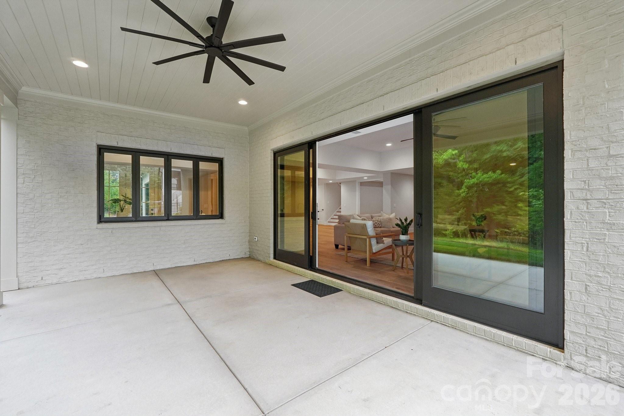 213 Crest Court — Weddington