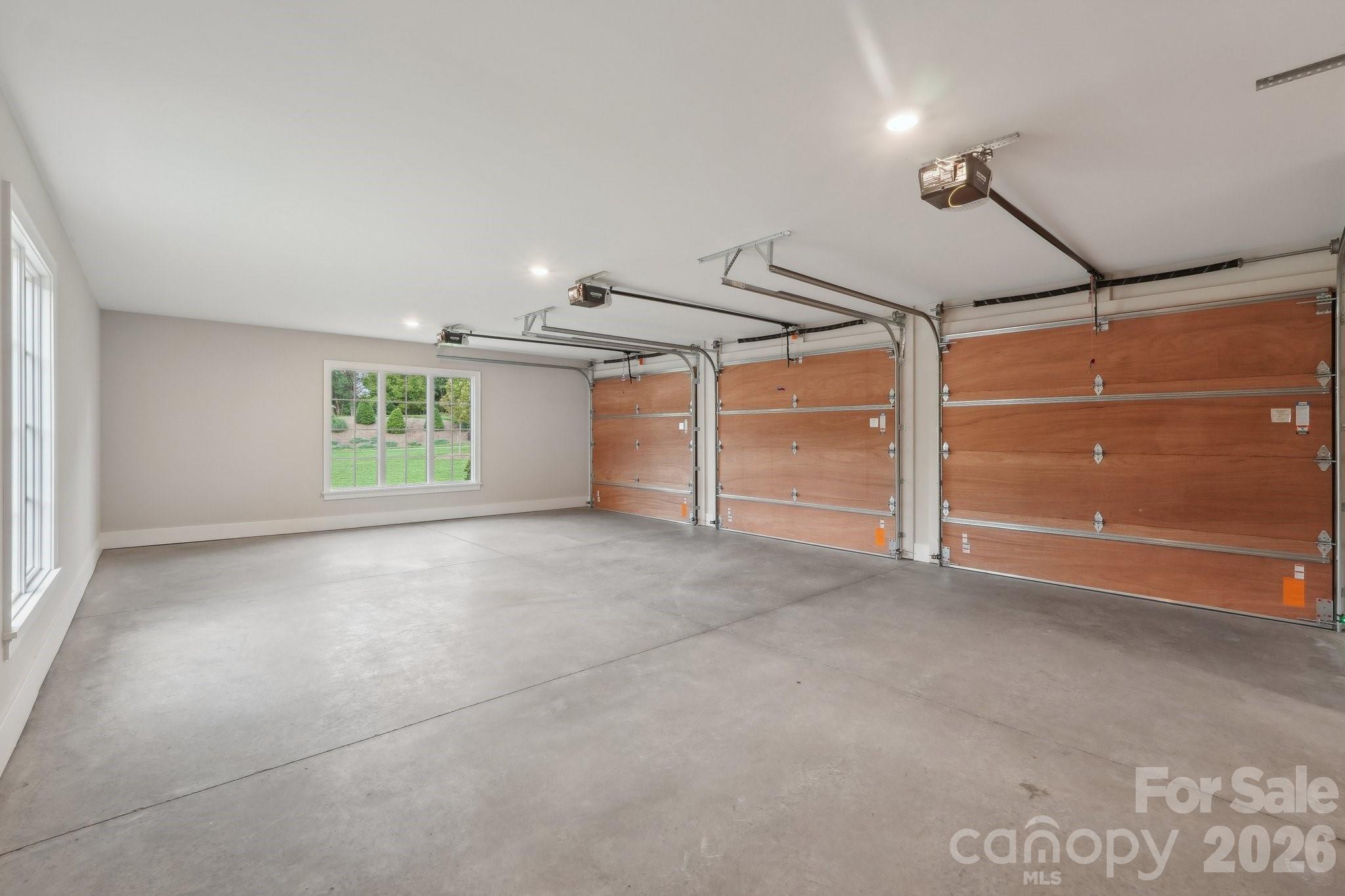 213 Crest Court — Weddington
